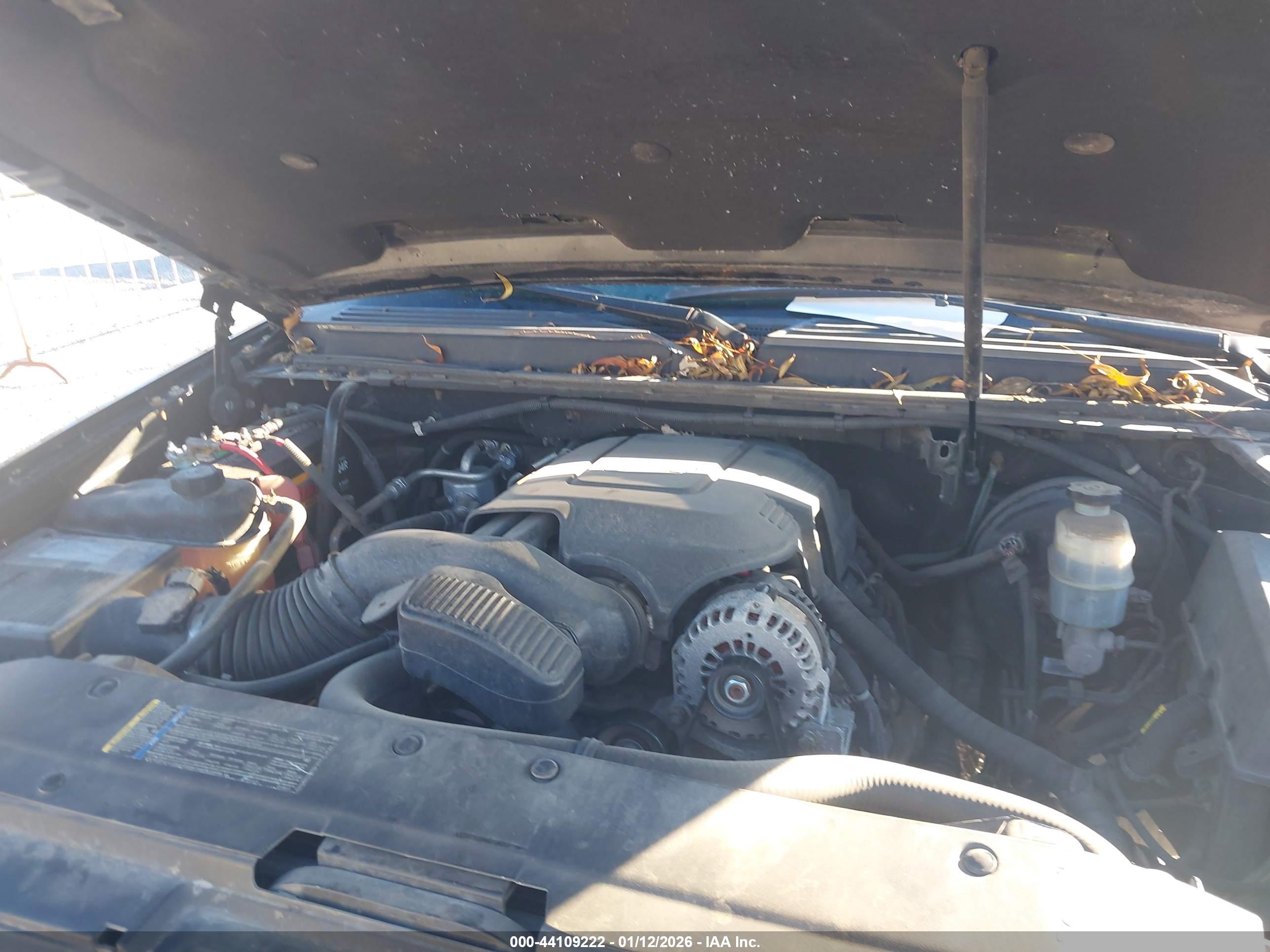 GMC YUKON image 10