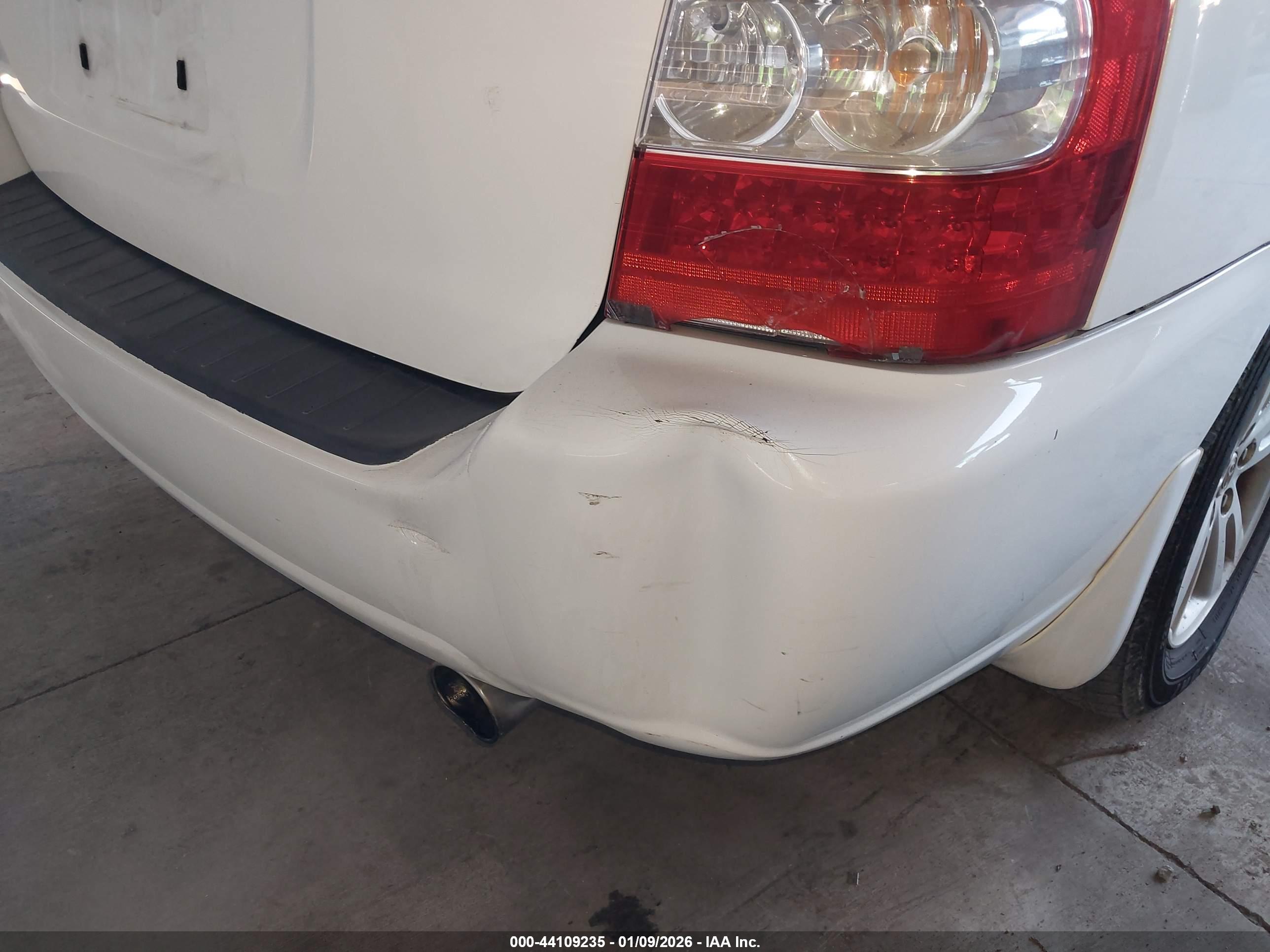 TOYOTA HIGHLANDER image 6