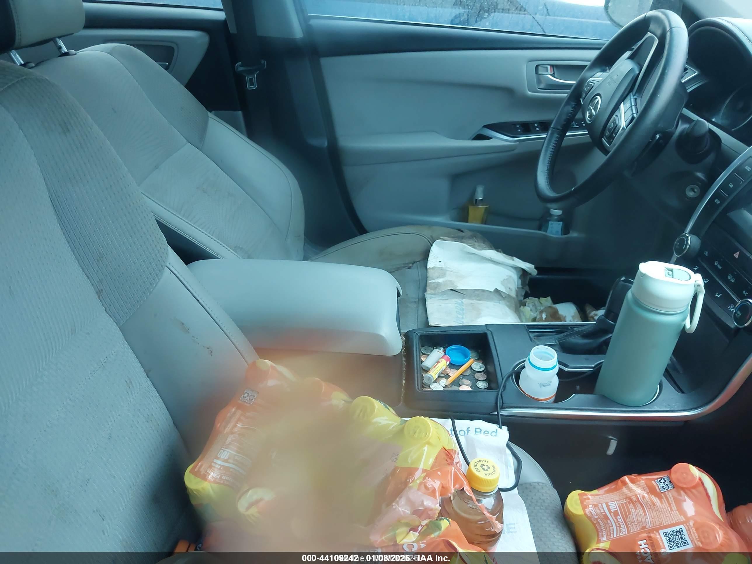 TOYOTA CAMRY image 5