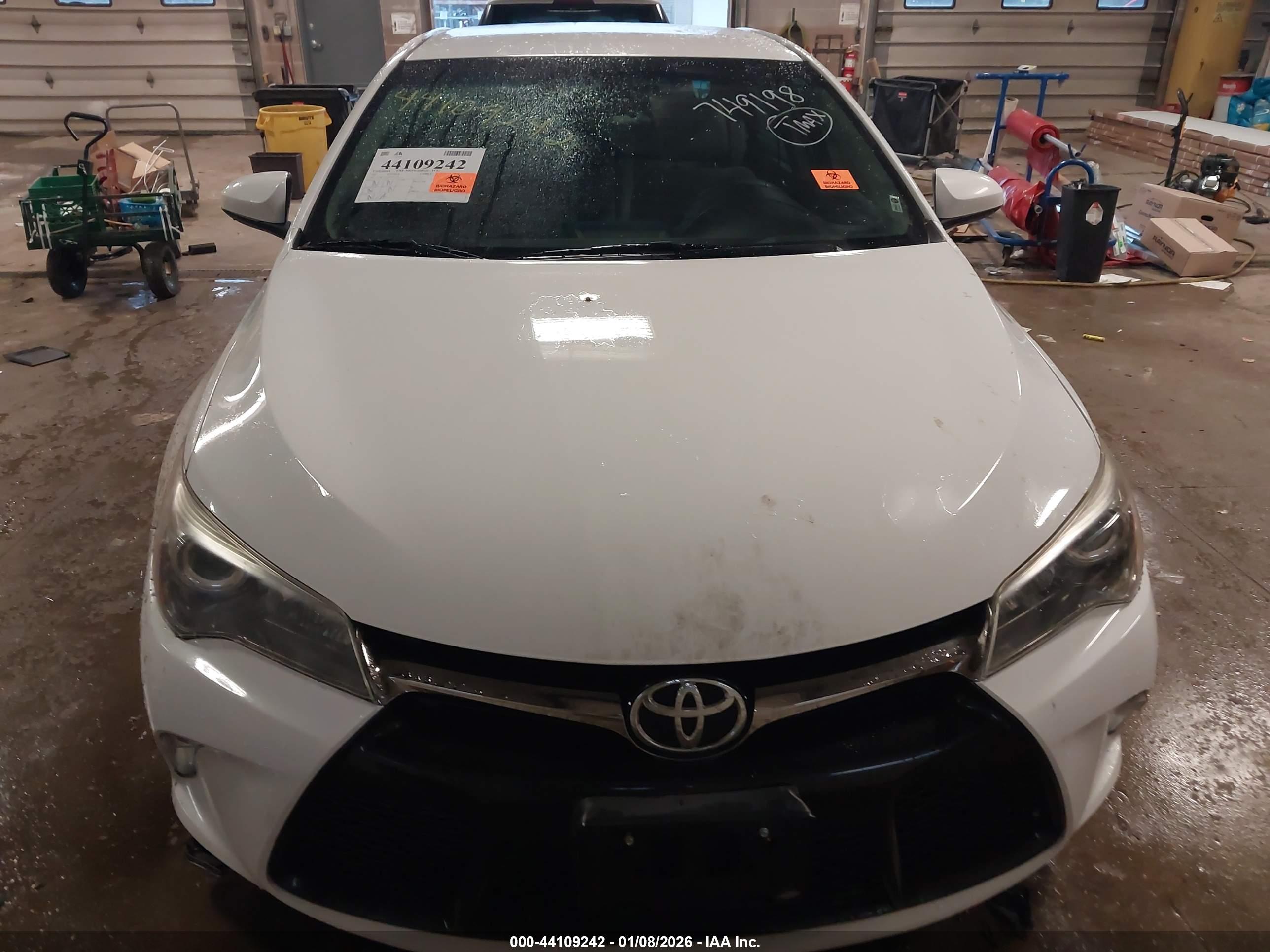 TOYOTA CAMRY image 6