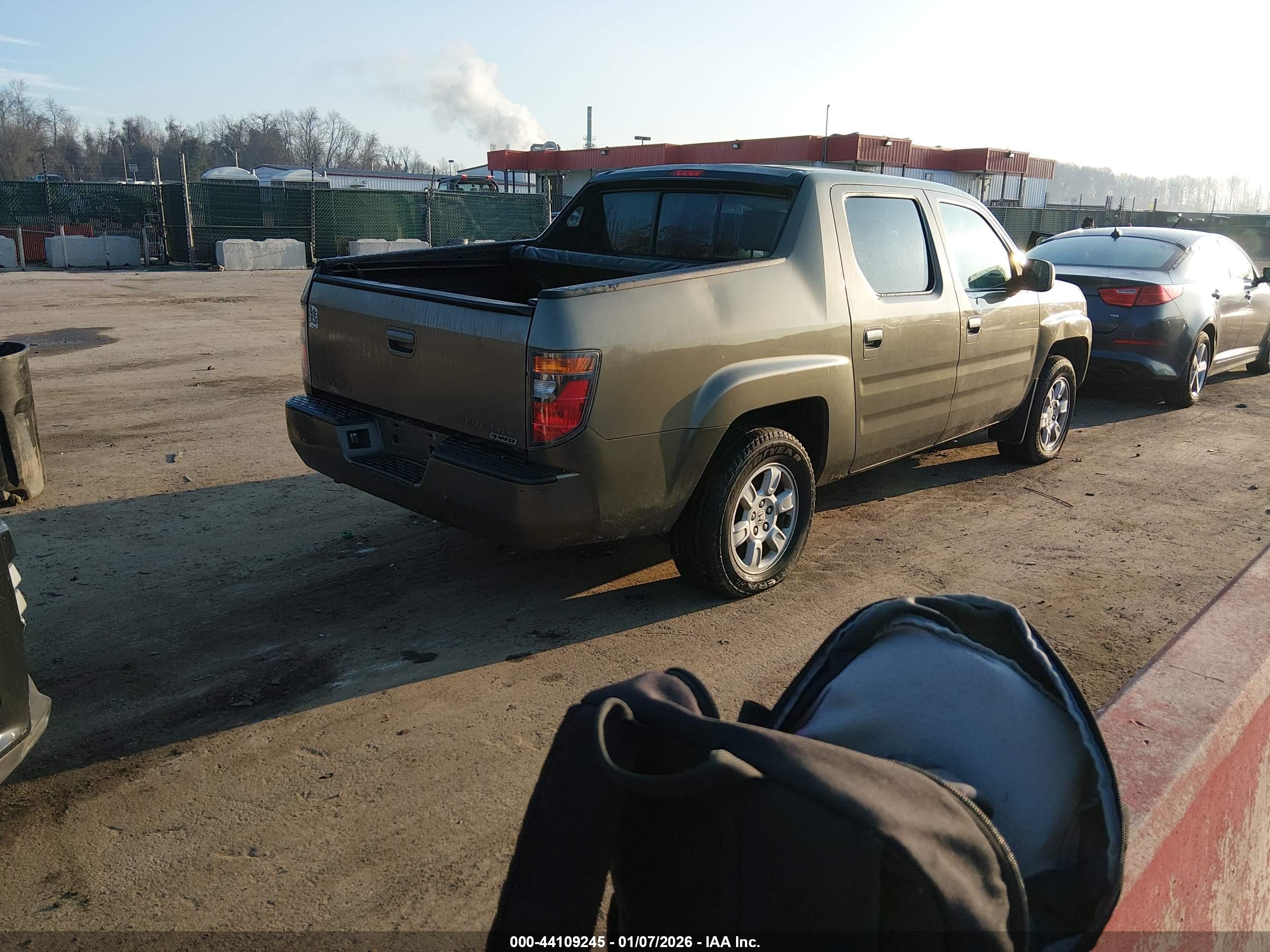 HONDA RIDGELINE image 4