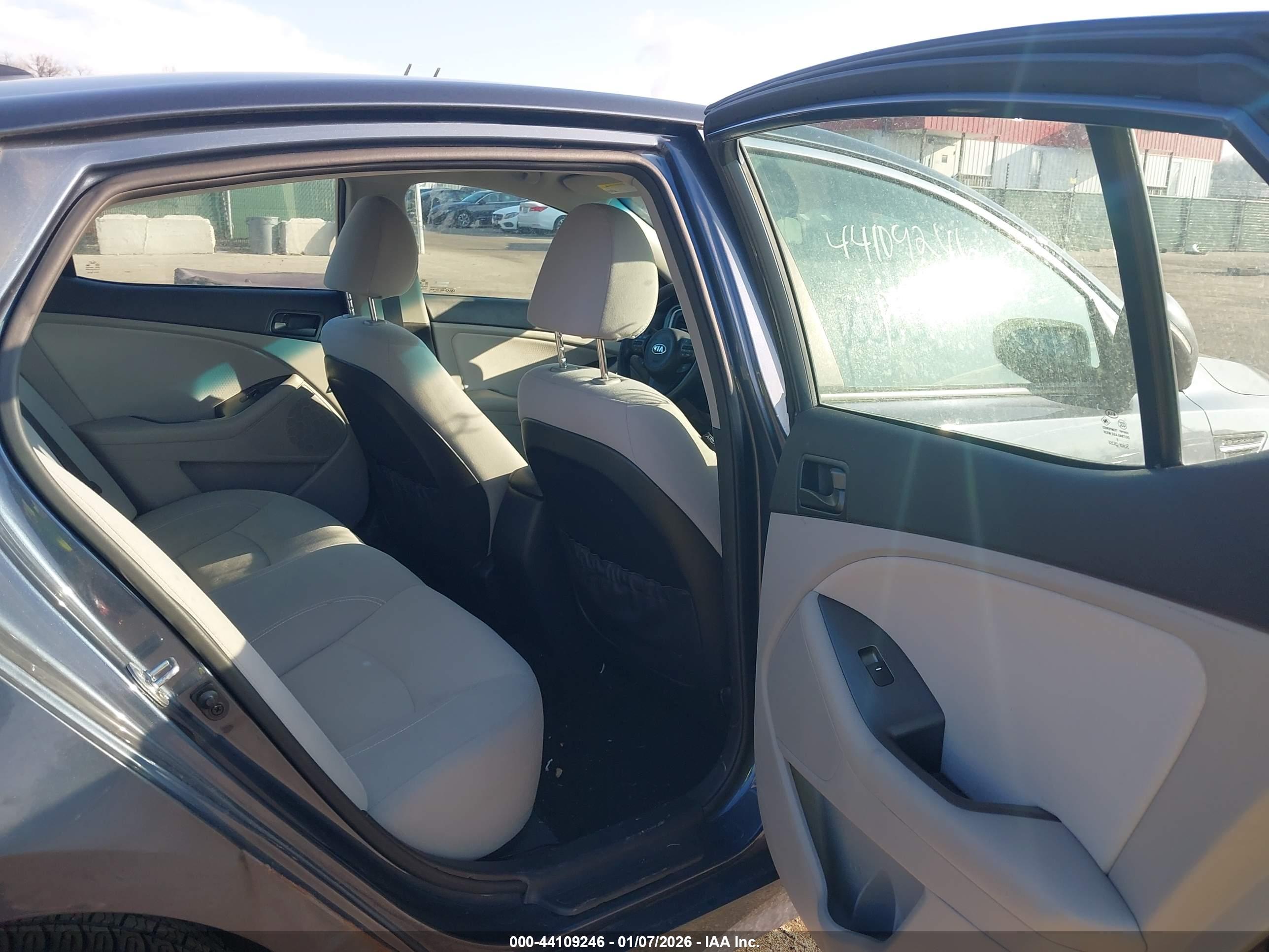 KIA OPTIMA image 8
