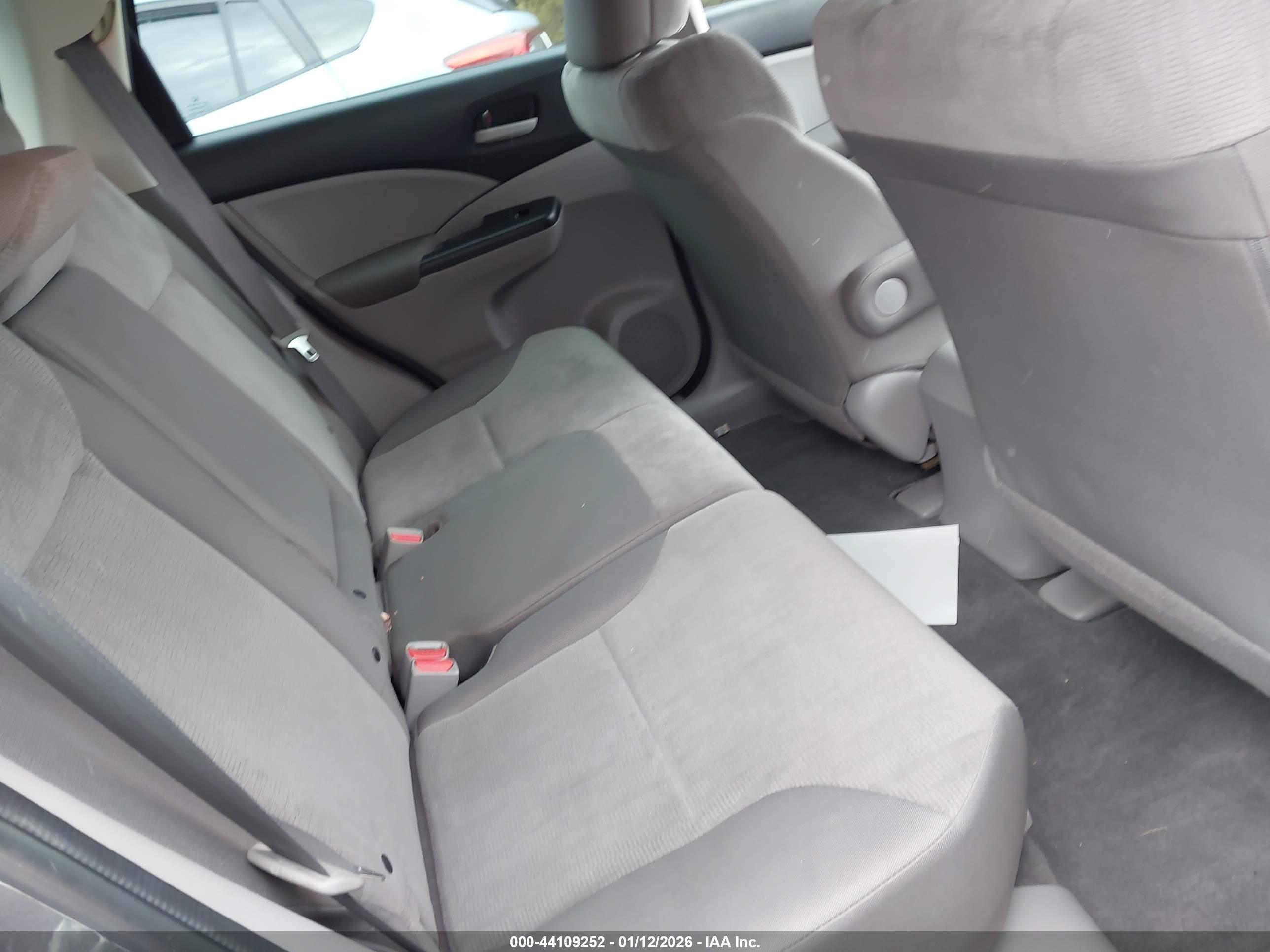HONDA CR-V image 8