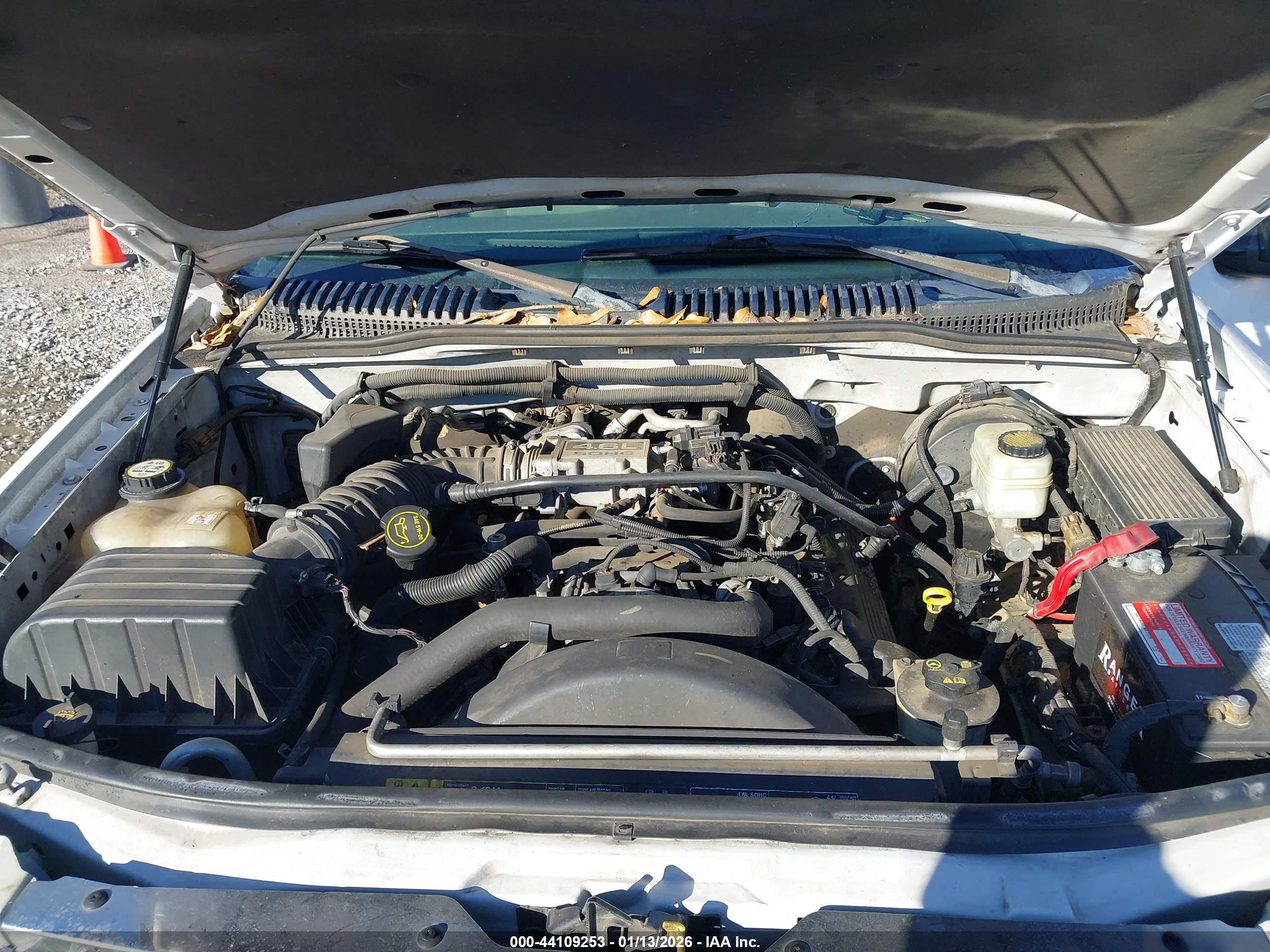 FORD EXPLORER image 10
