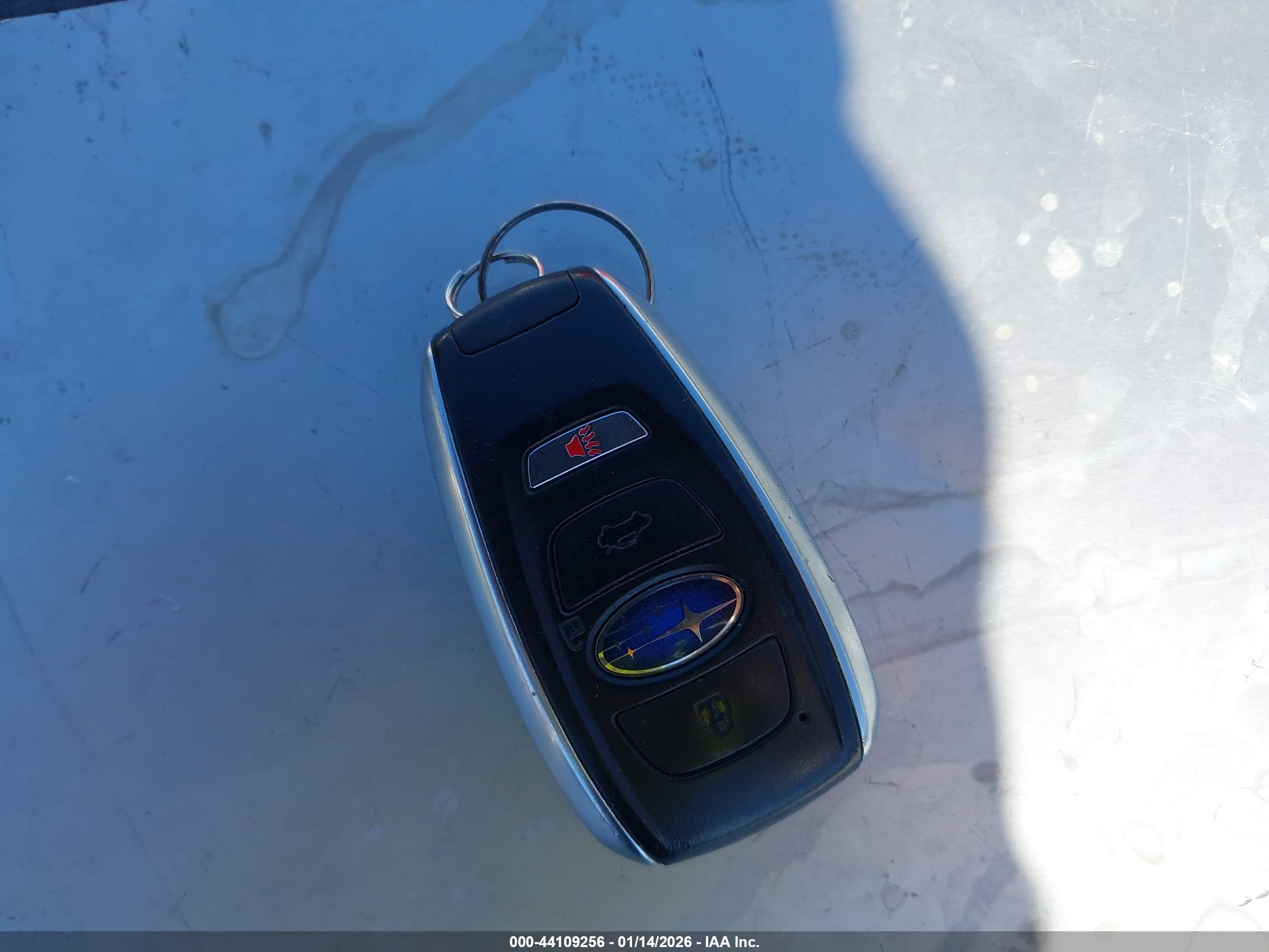 SUBARU OUTBACK image 11