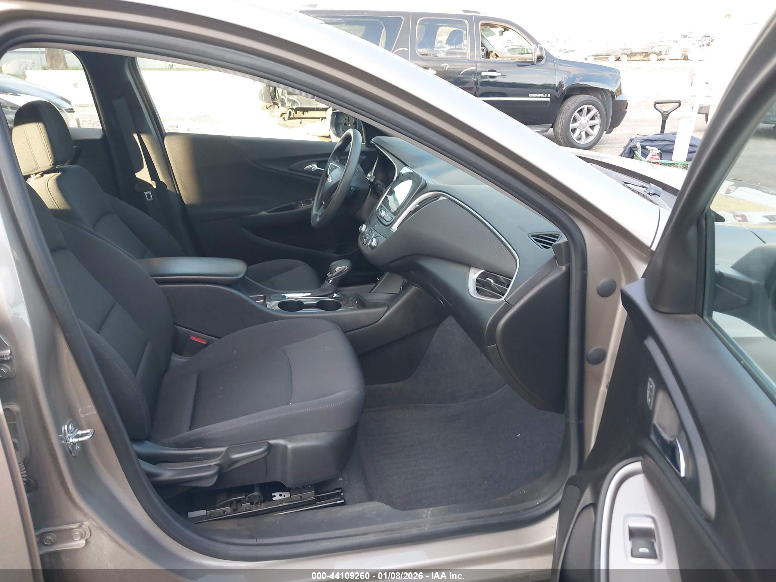 CHEVROLET MALIBU image 5