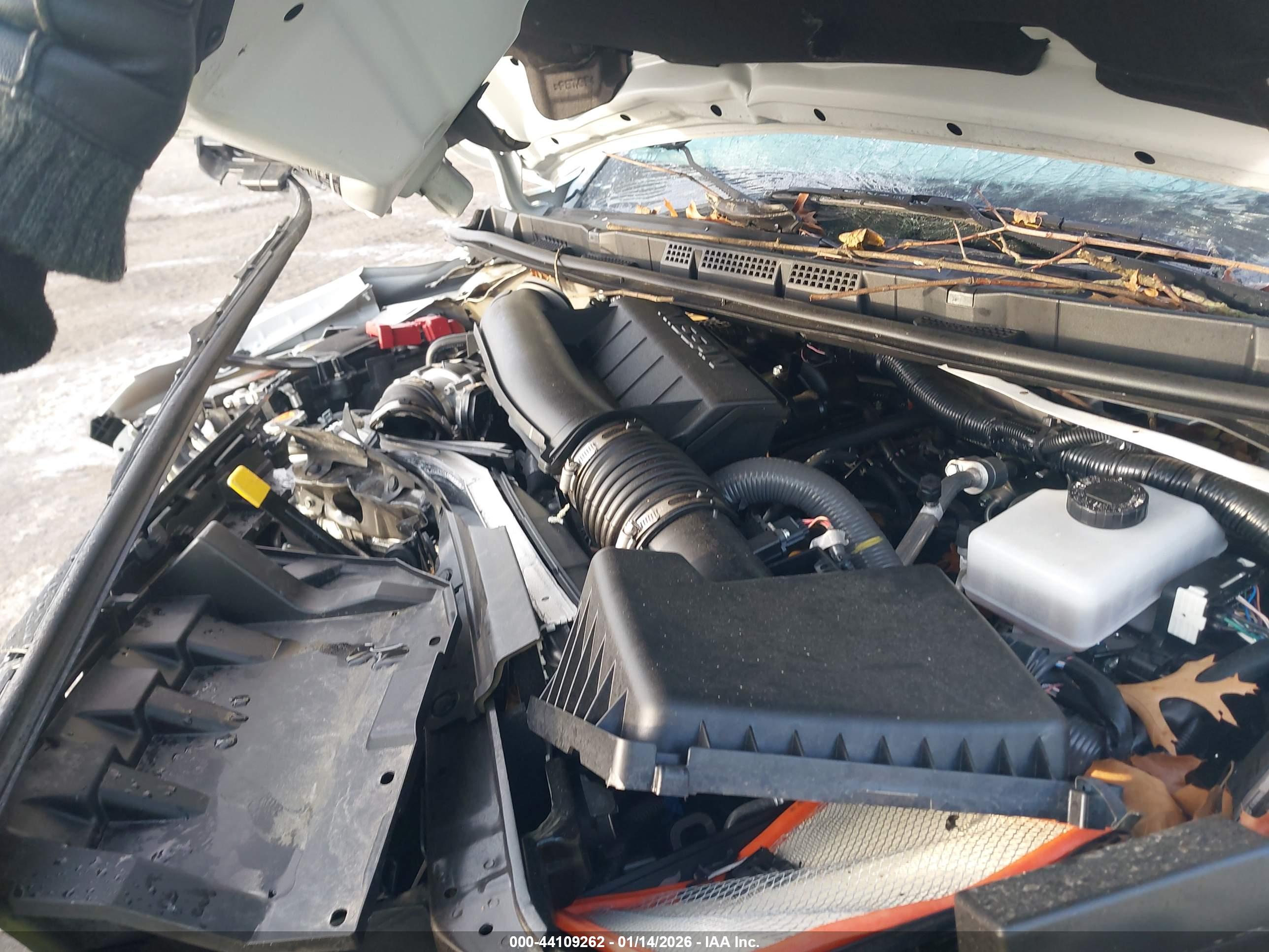 NISSAN FRONTIER image 10