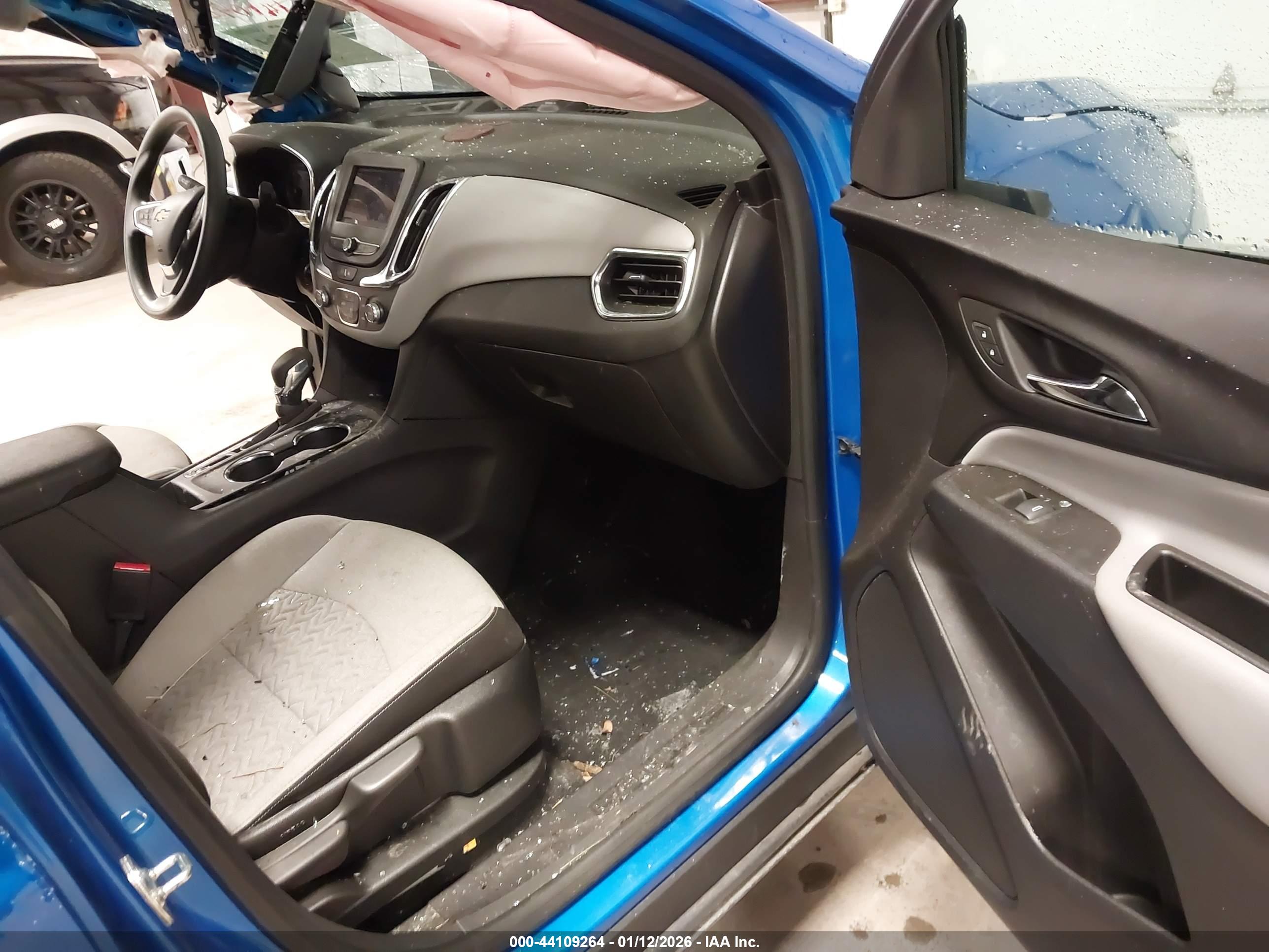 CHEVROLET EQUINOX image 5
