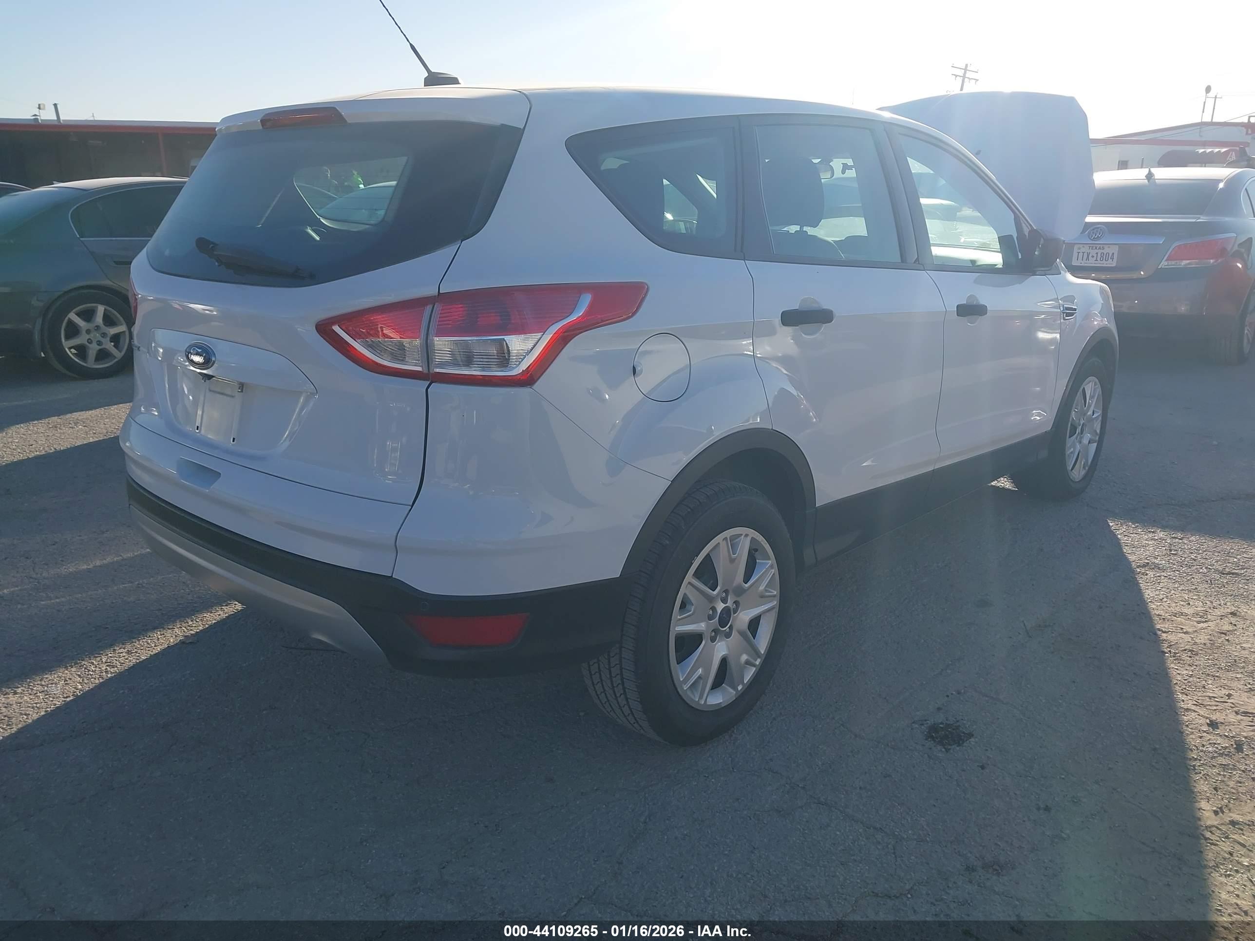 FORD ESCAPE image 4