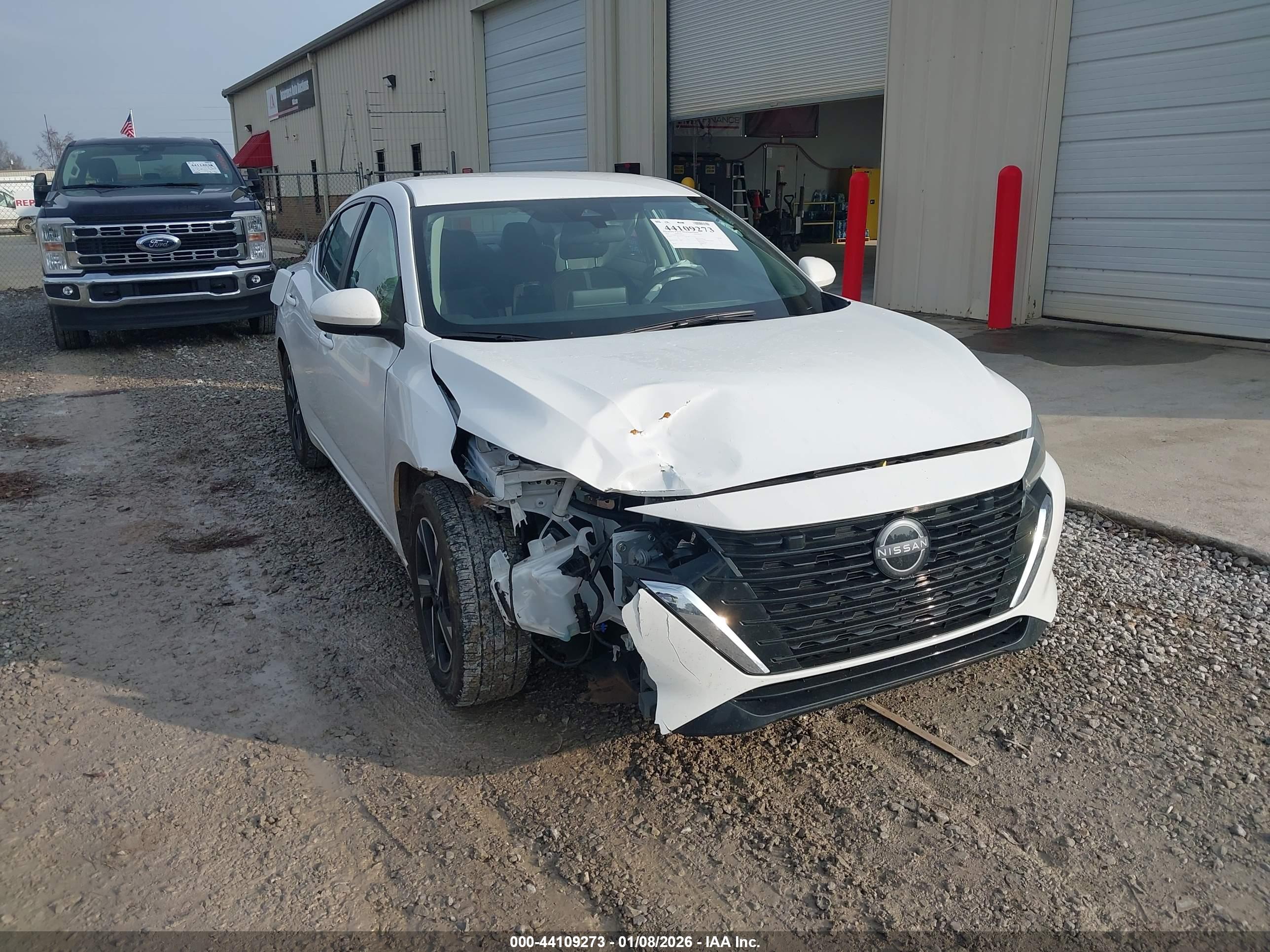 NISSAN SENTRA image 6