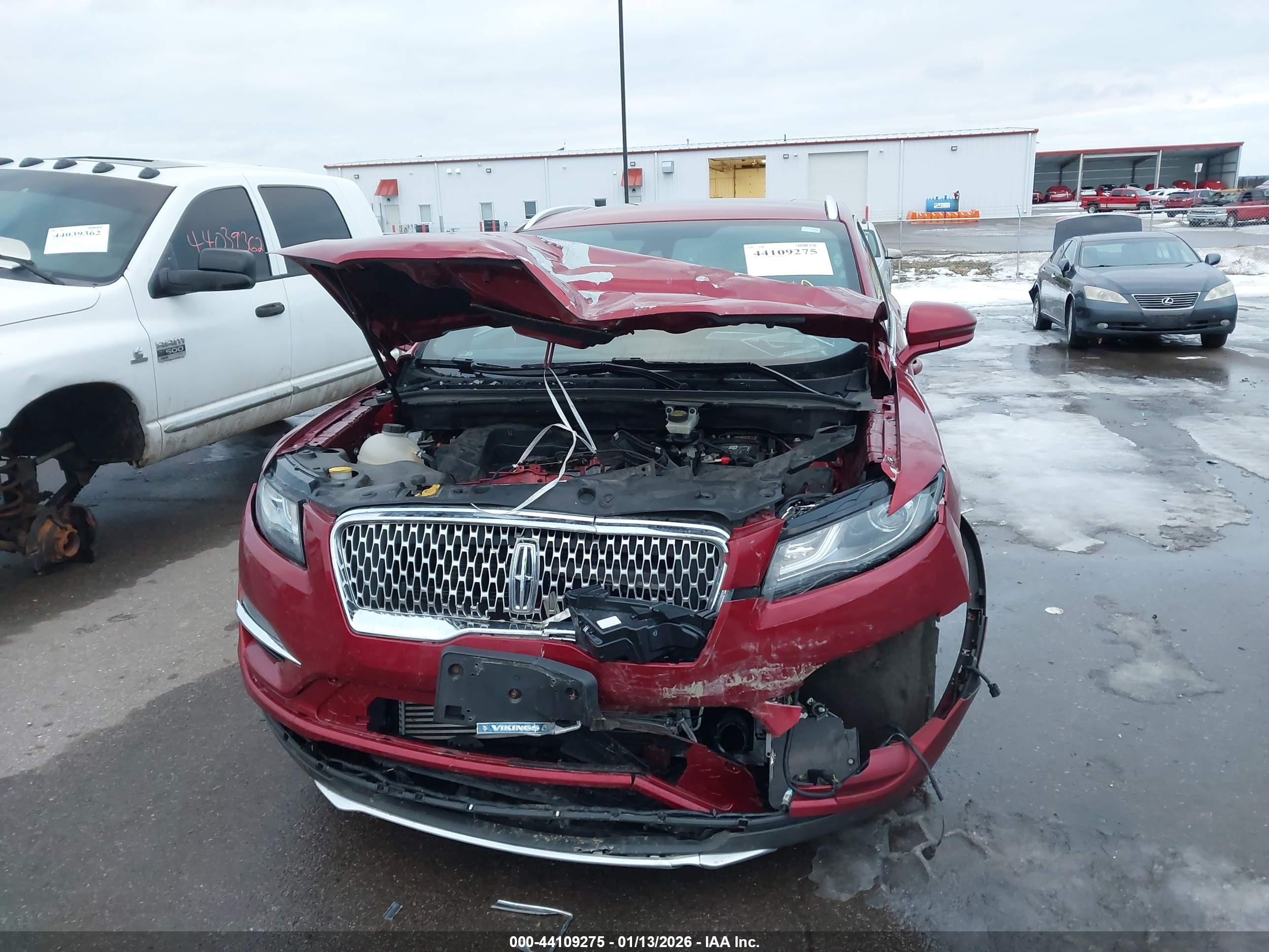 LINCOLN MKC image 6