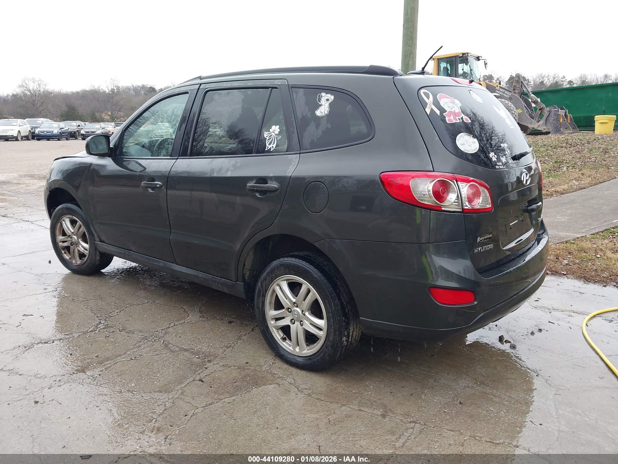 HYUNDAI SANTA image 3