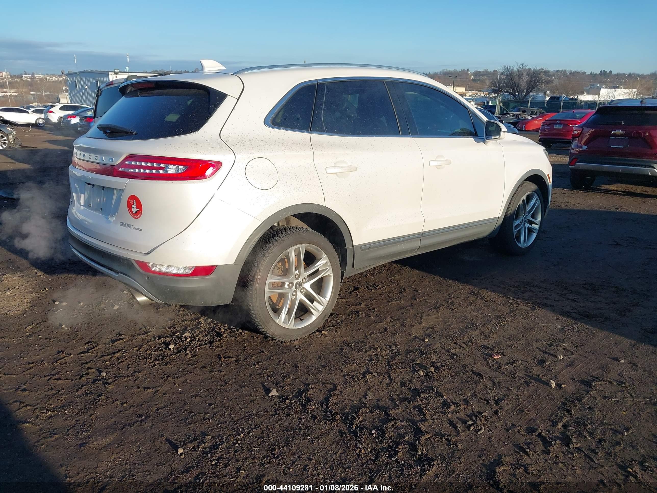 LINCOLN MKC image 4
