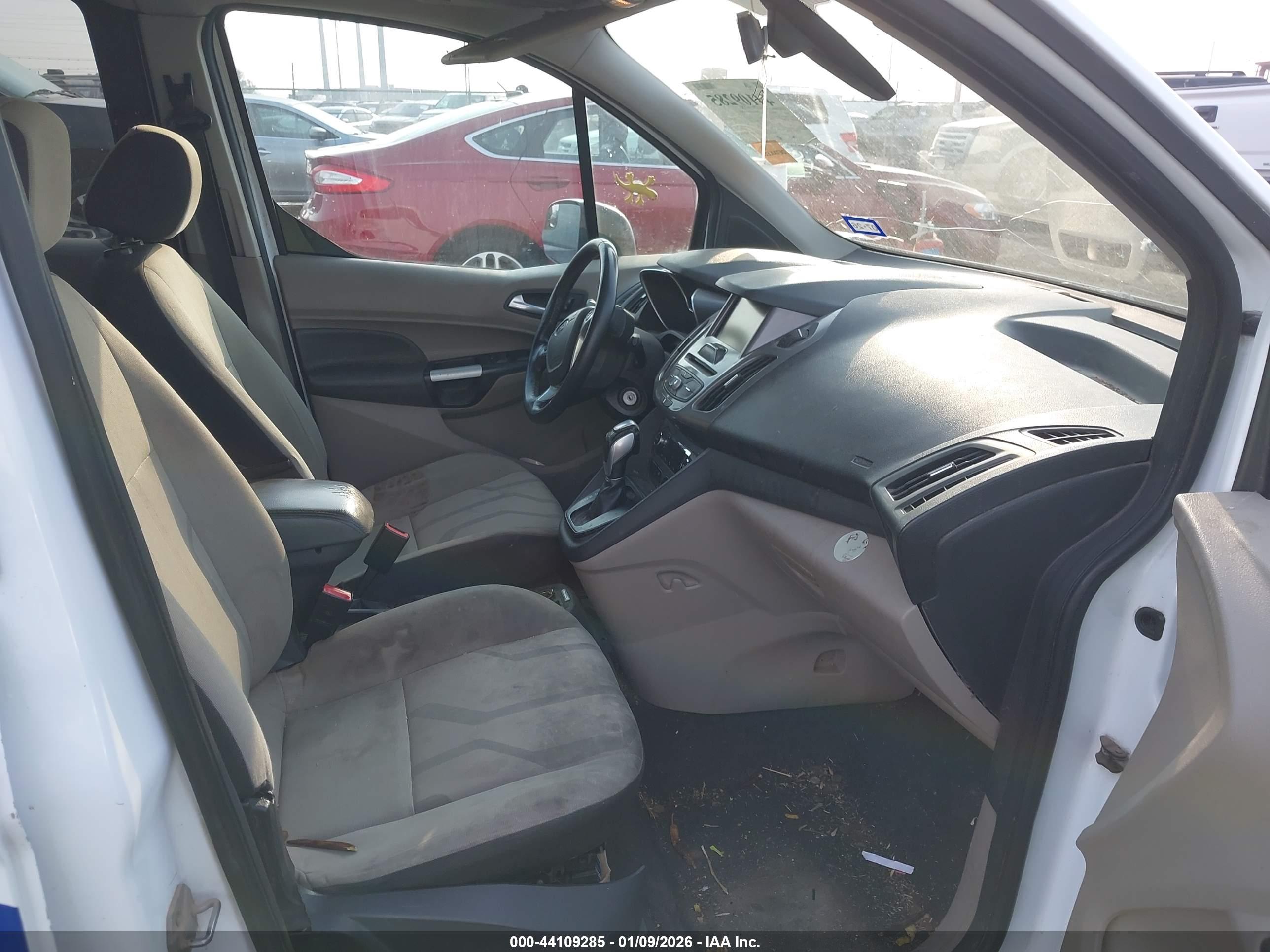 FORD TRANSIT image 5