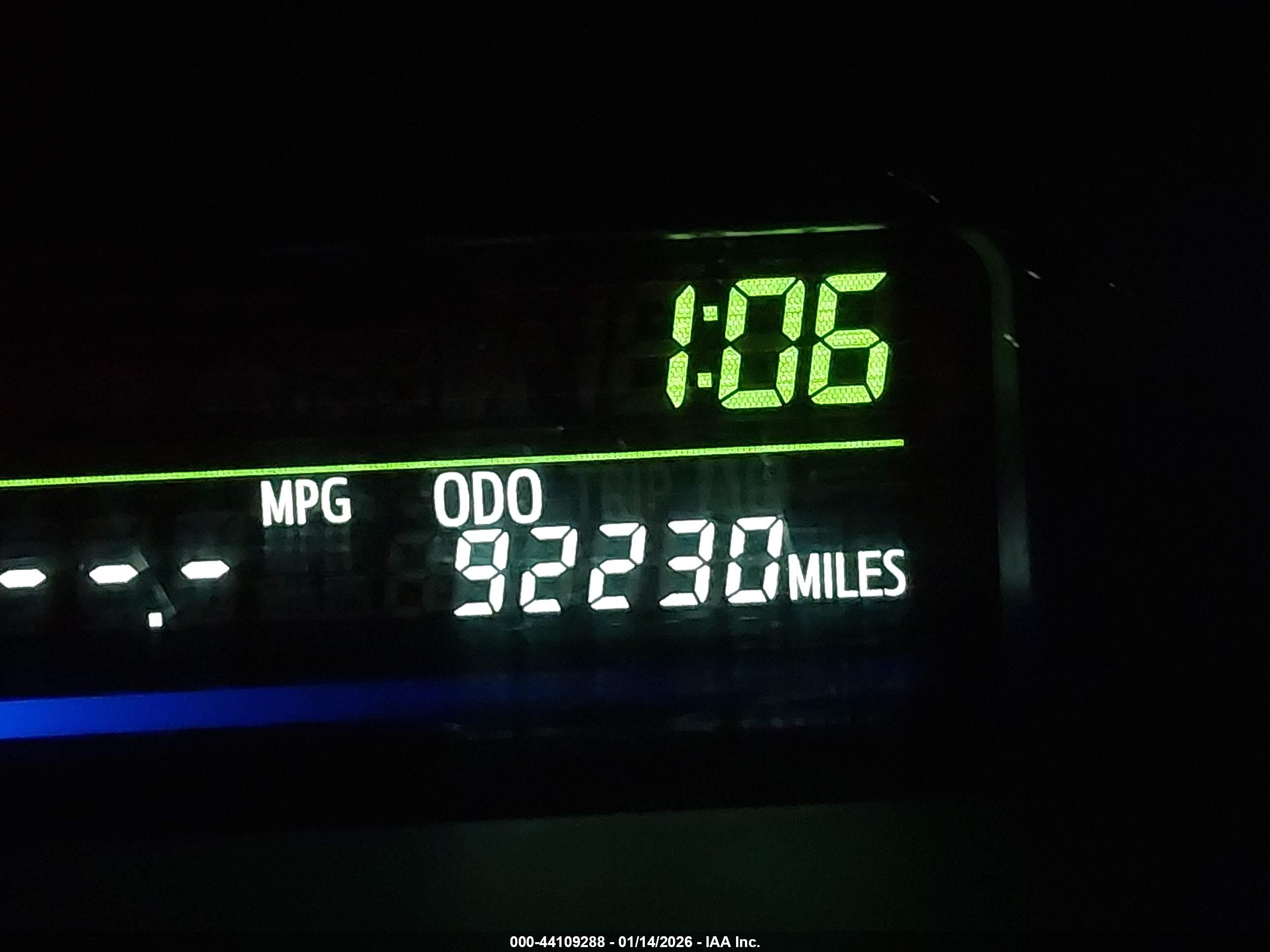 TOYOTA PRIUS image 7