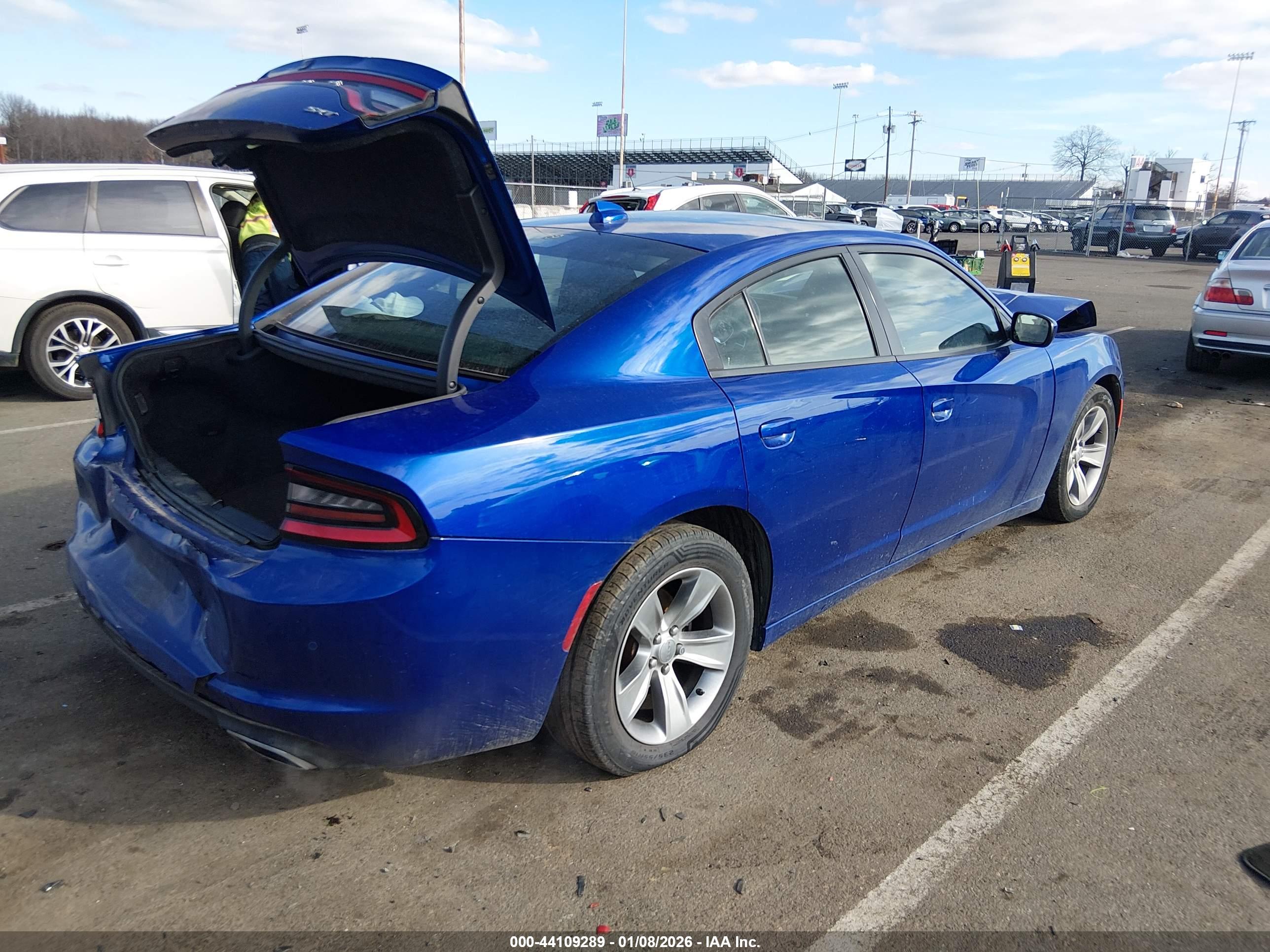 DODGE CHARGER image 4