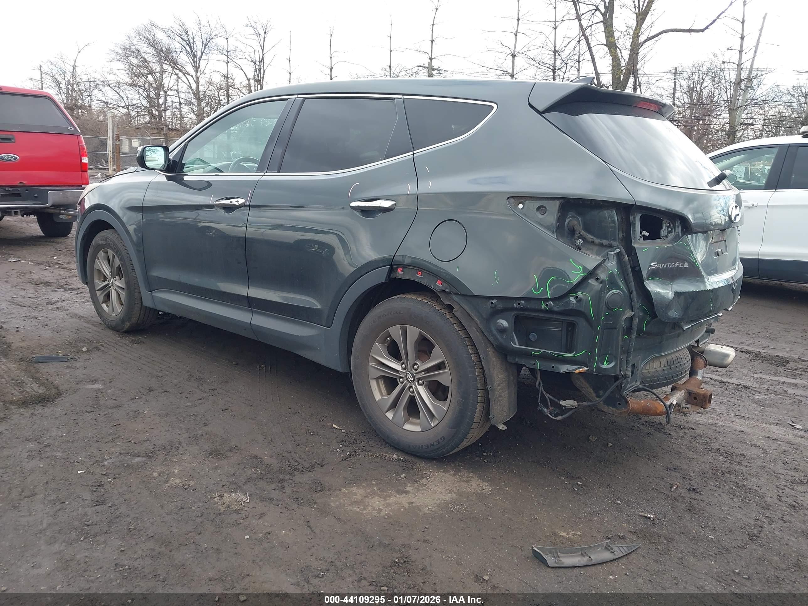 HYUNDAI SANTA image 3