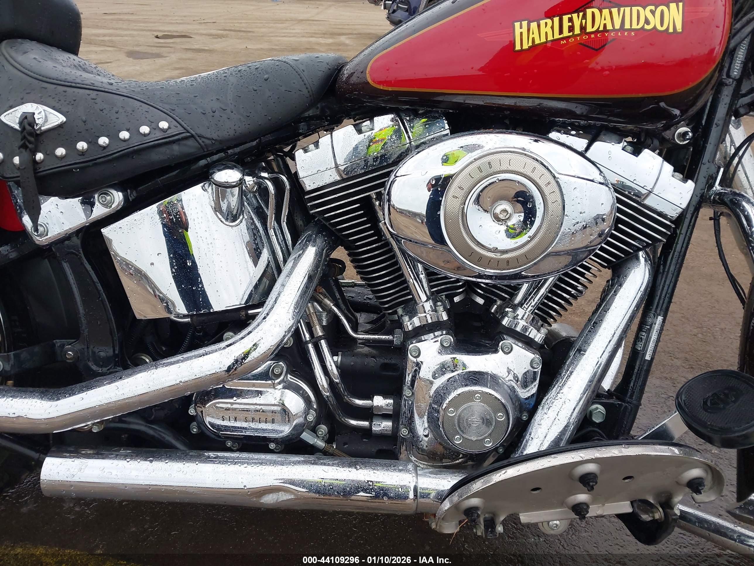 HARLEY-DAVIDSON FLSTC image 8