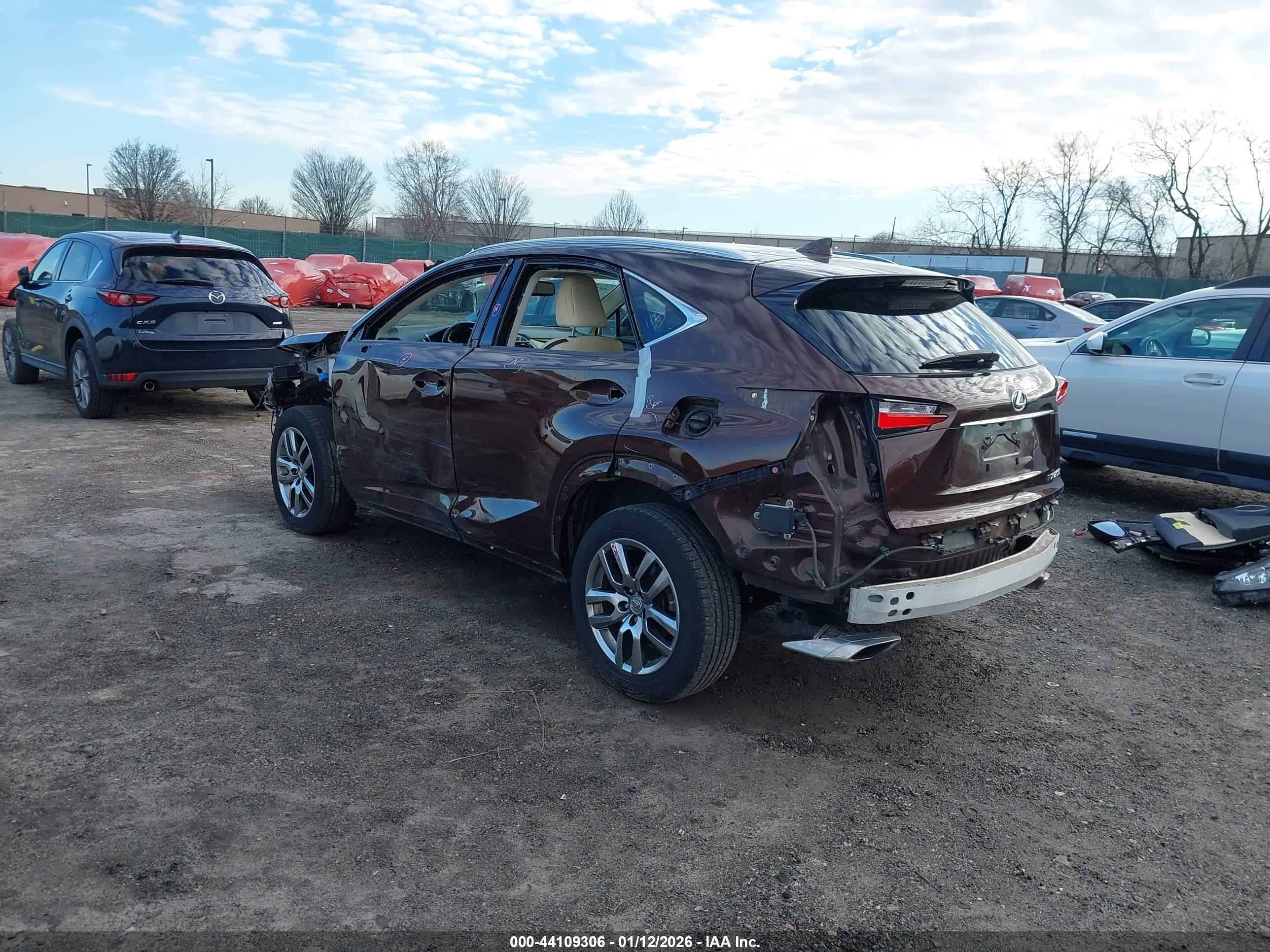 LEXUS NX image 3