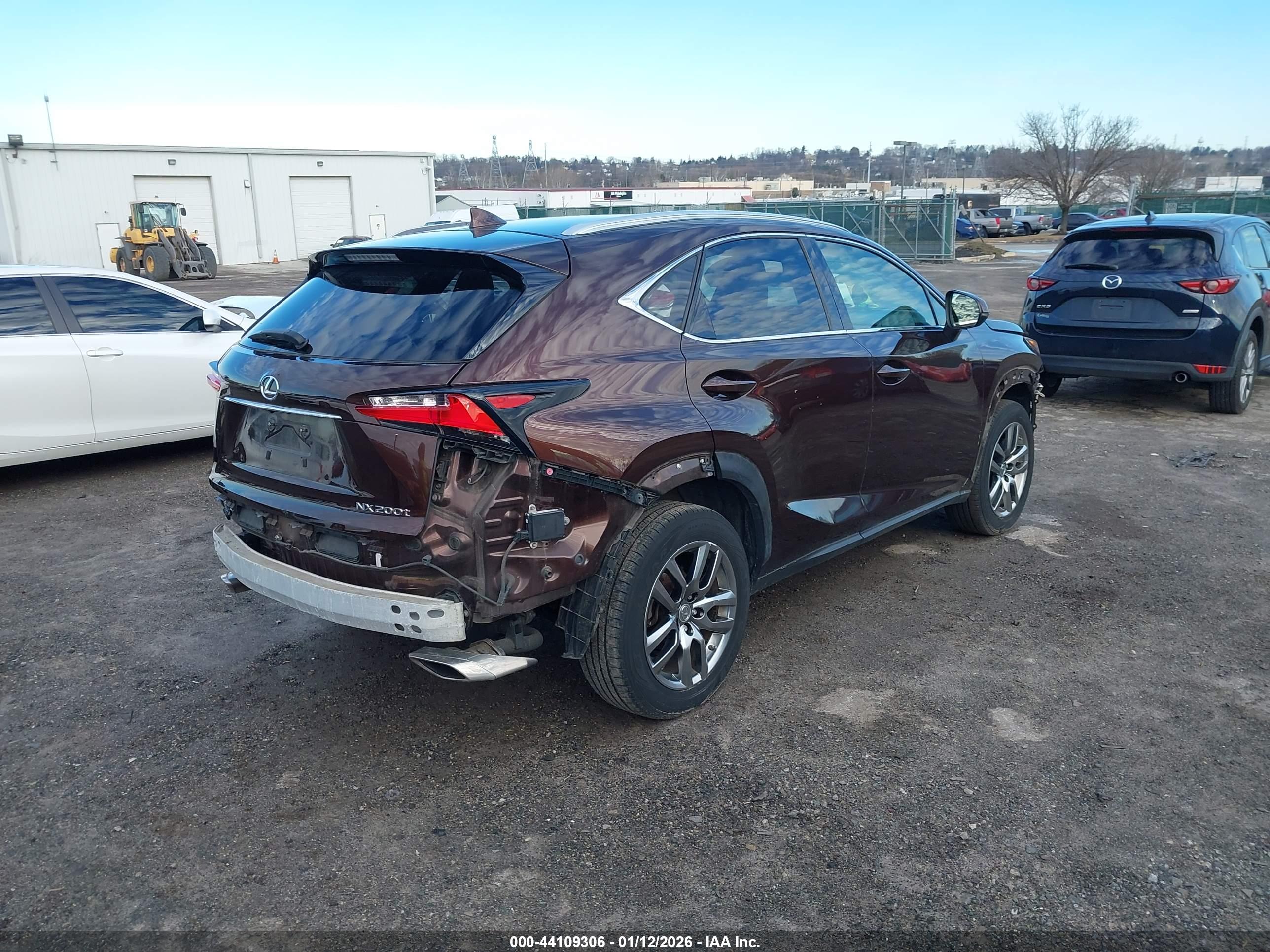 LEXUS NX image 4