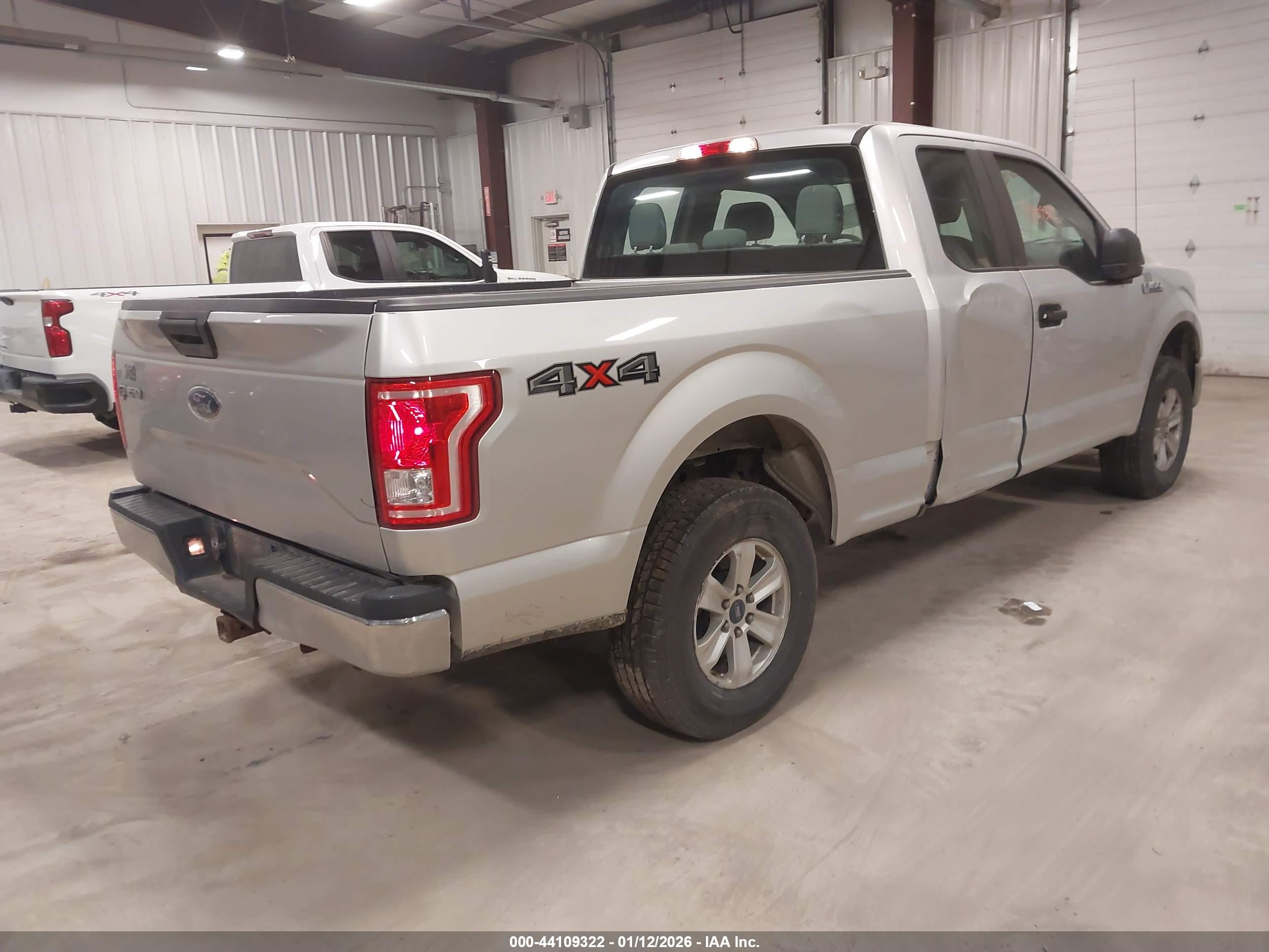 FORD F-150 image 4
