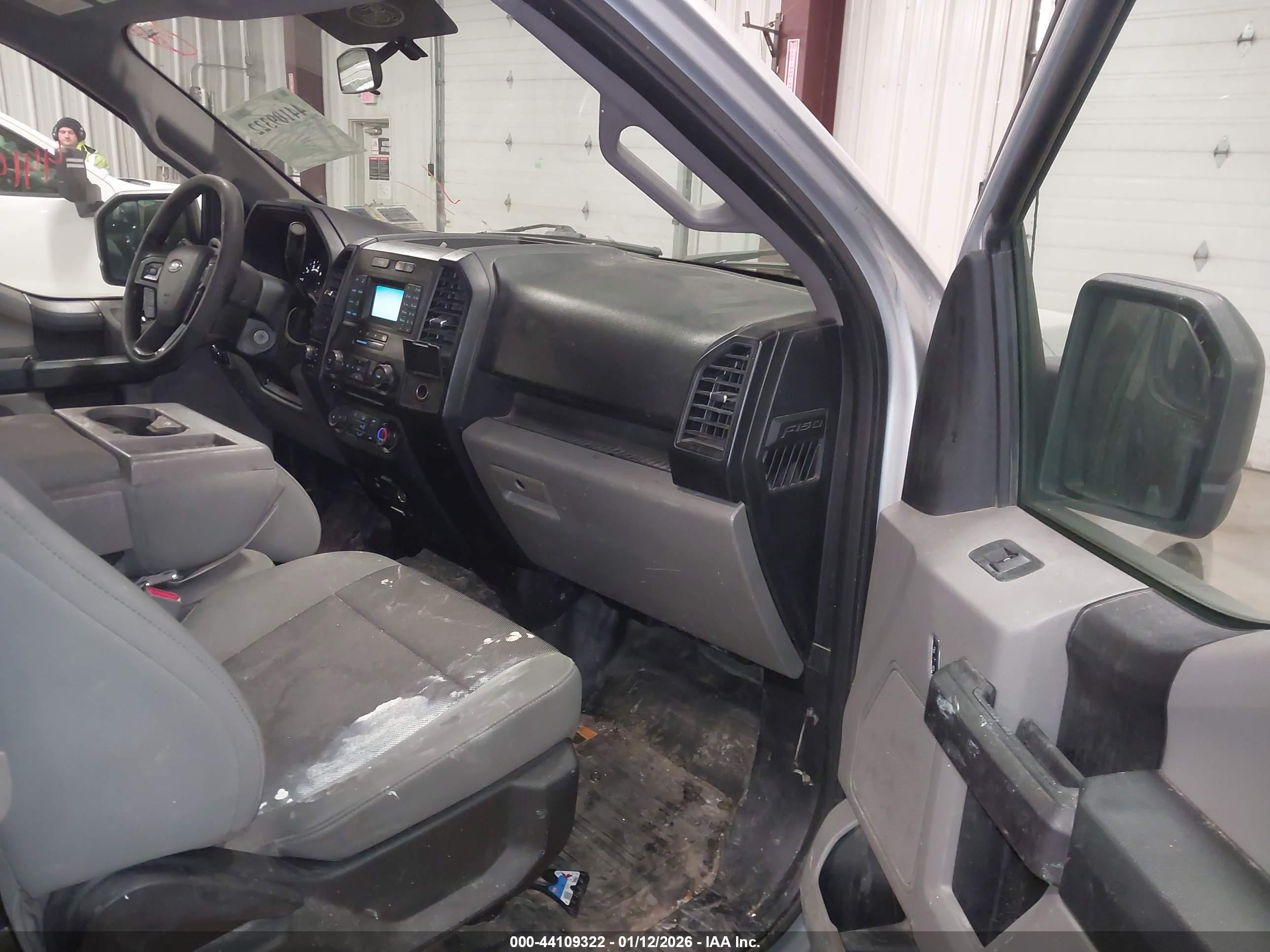 FORD F-150 image 5