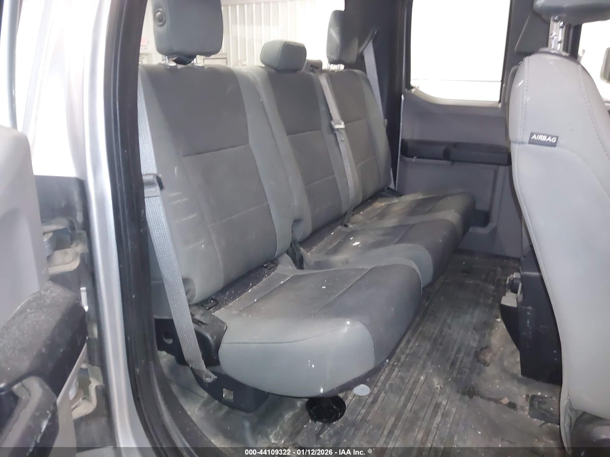 FORD F-150 image 8