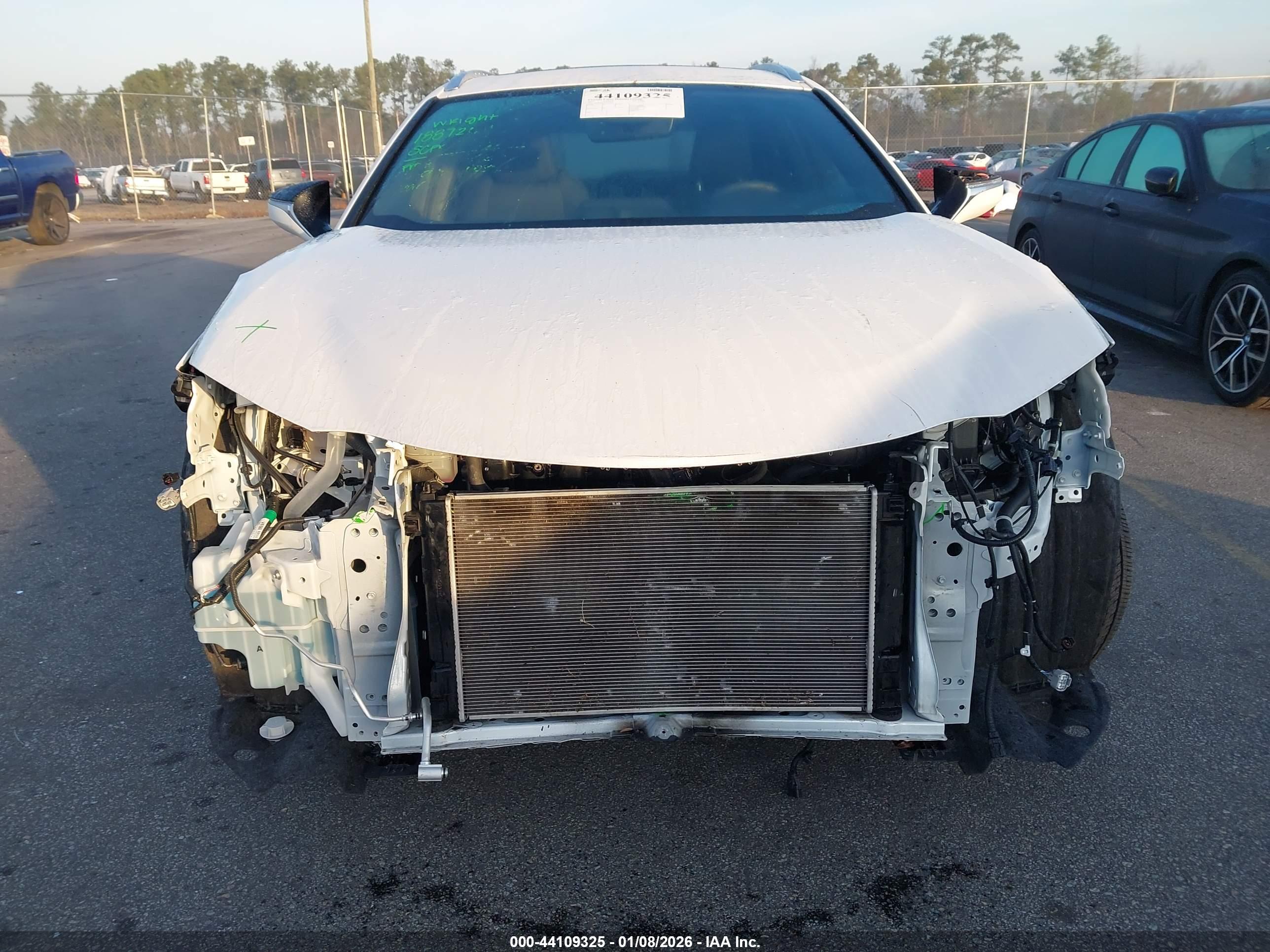 LEXUS UX image 6