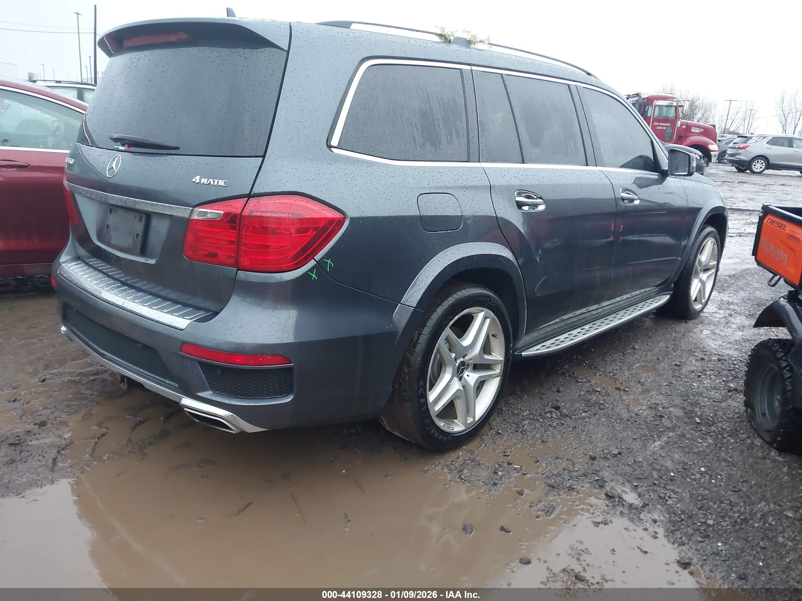 MERCEDES-BENZ GL image 4