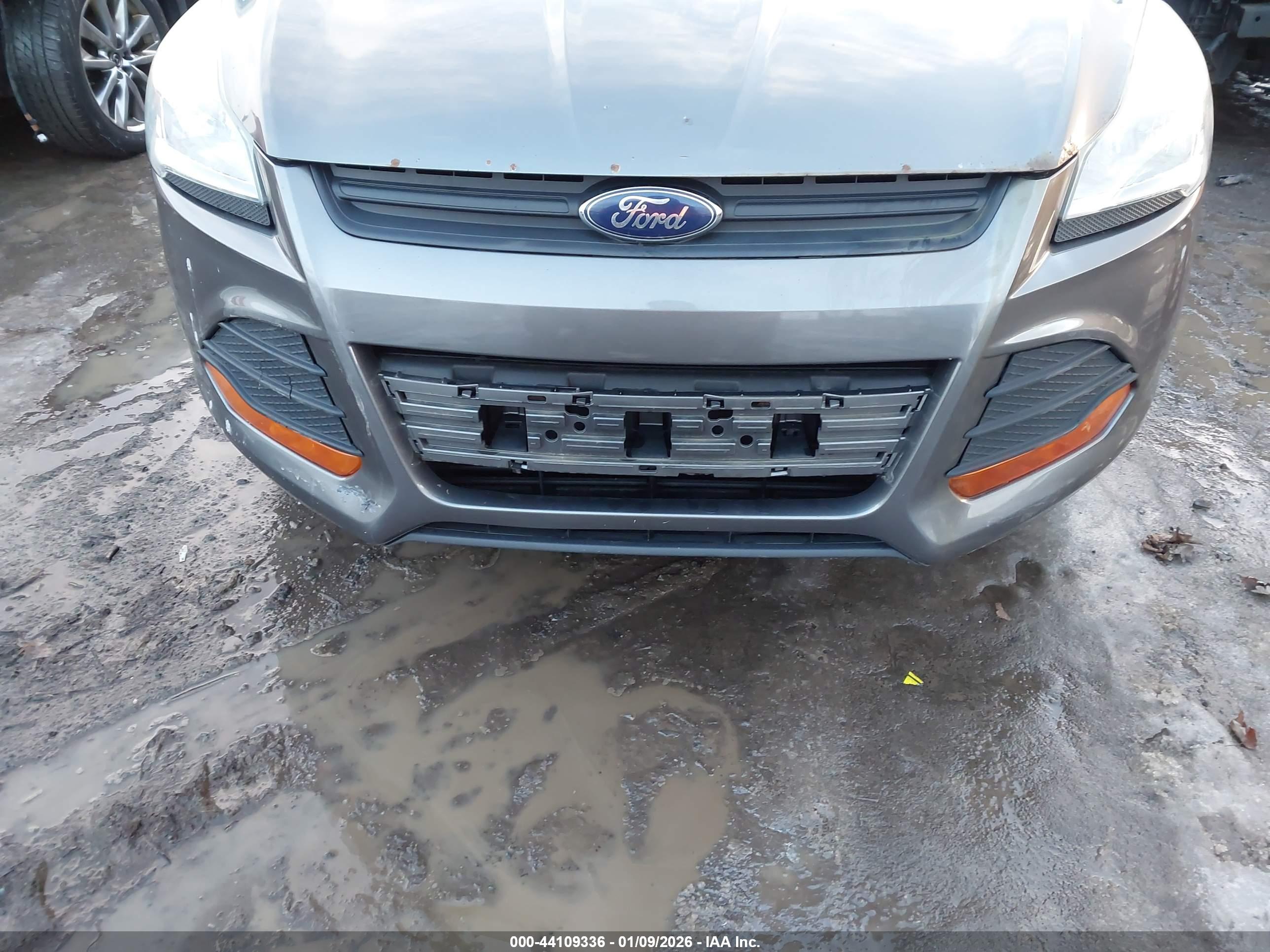 FORD ESCAPE image 6