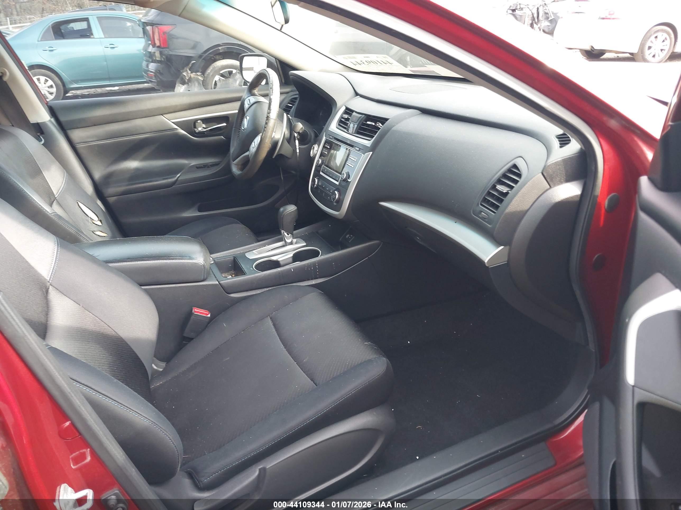NISSAN ALTIMA image 5