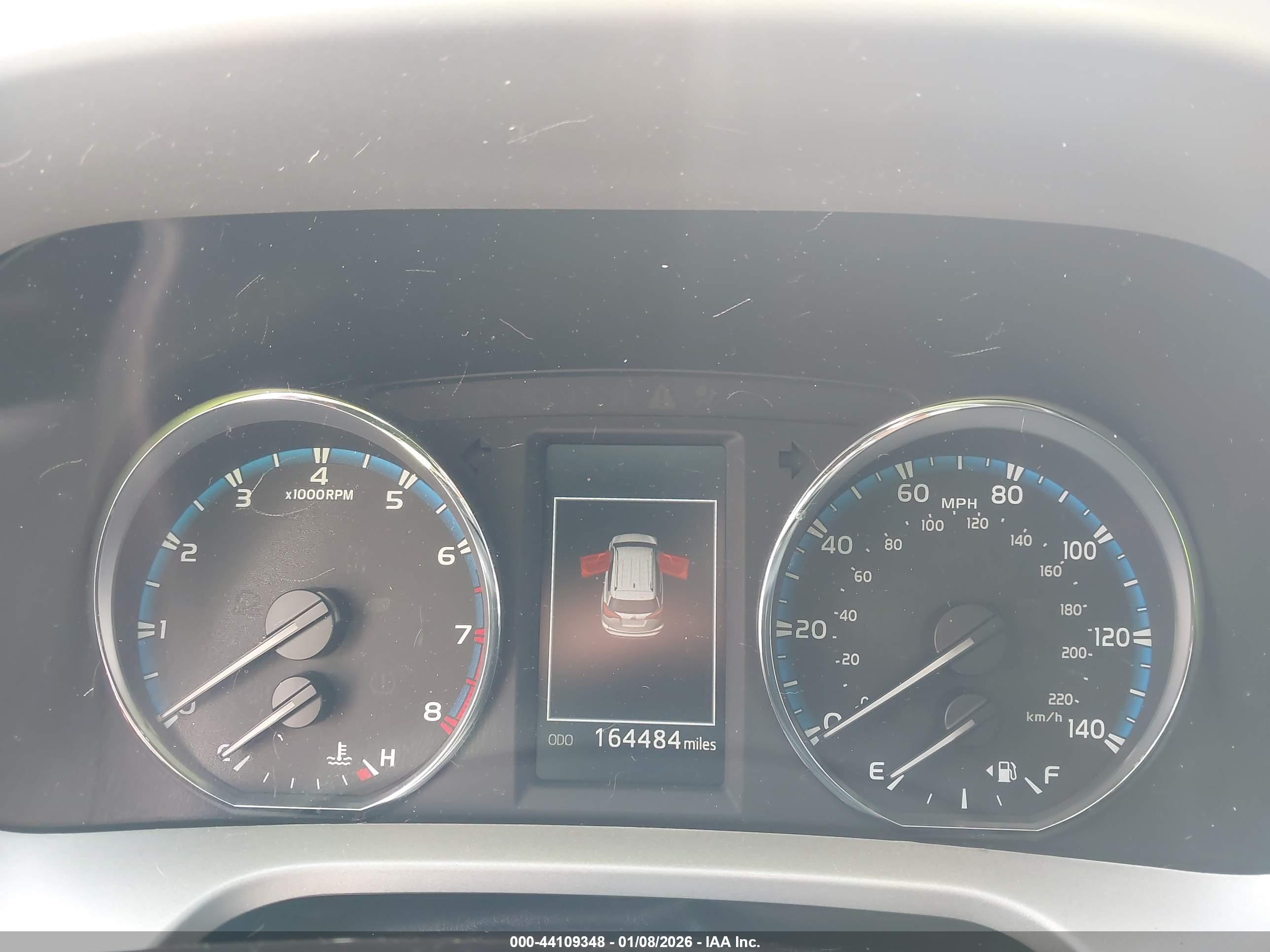 TOYOTA RAV4 image 7