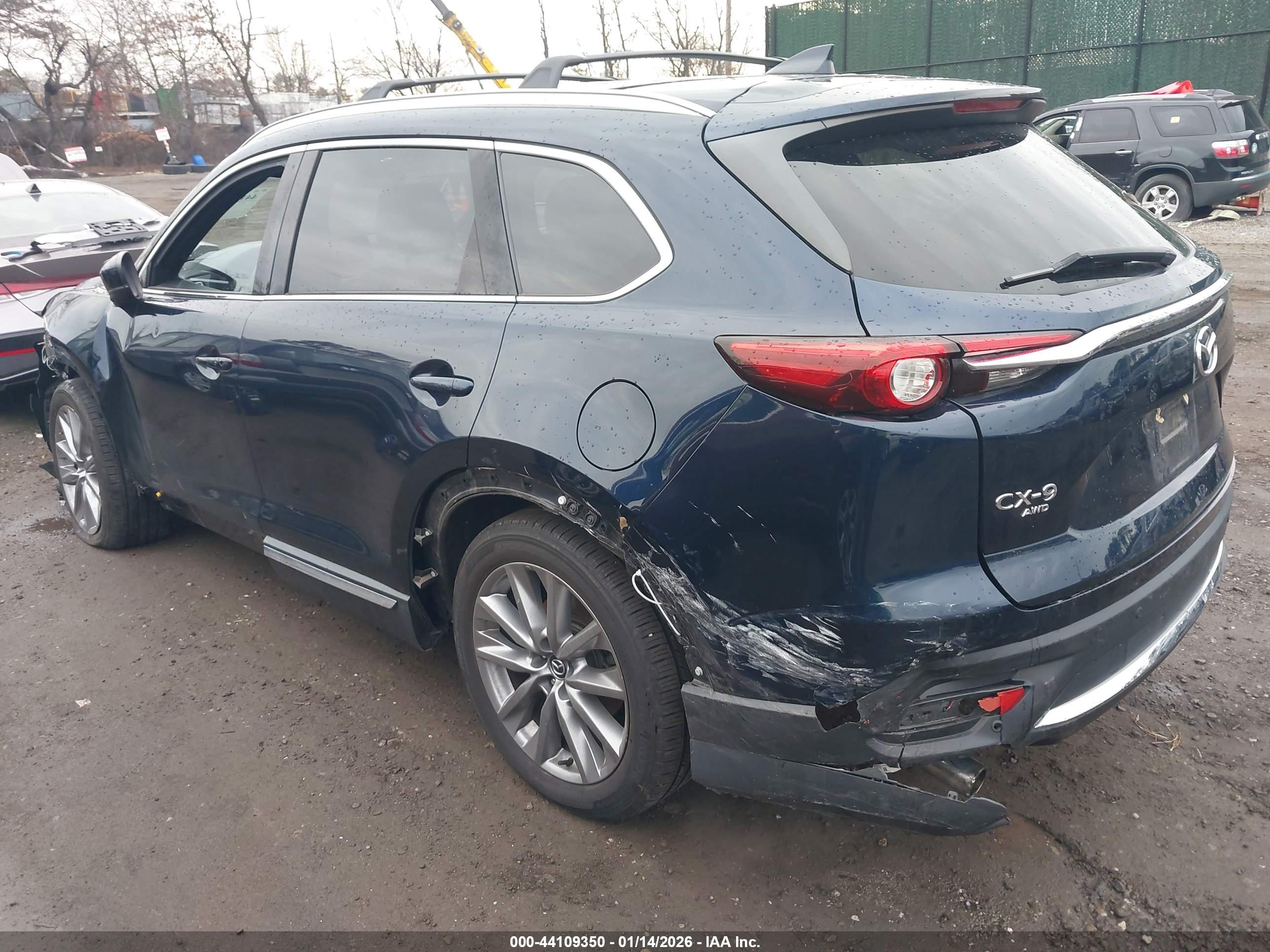 MAZDA CX-9 image 3