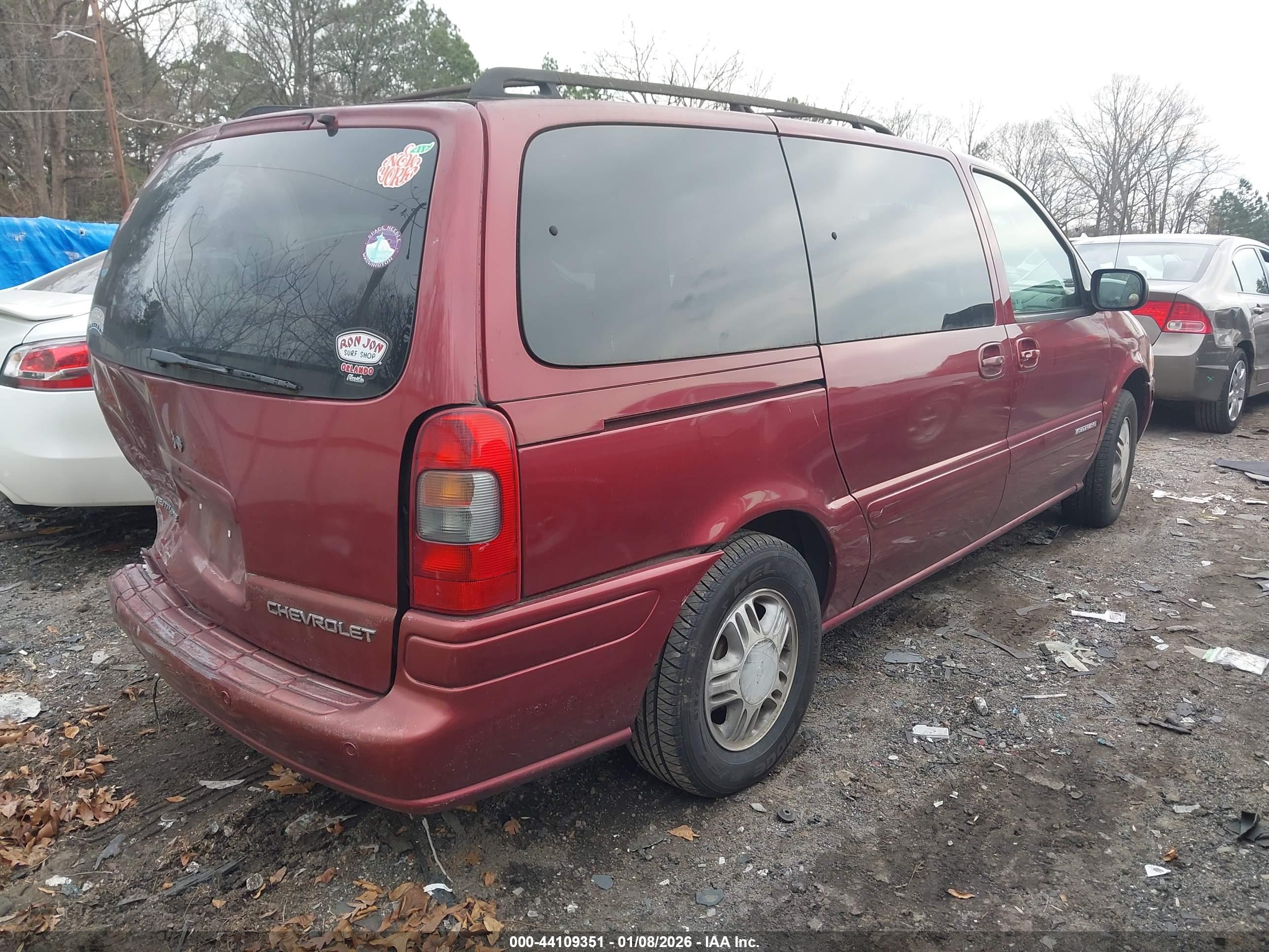 CHEVROLET VENTURE image 4
