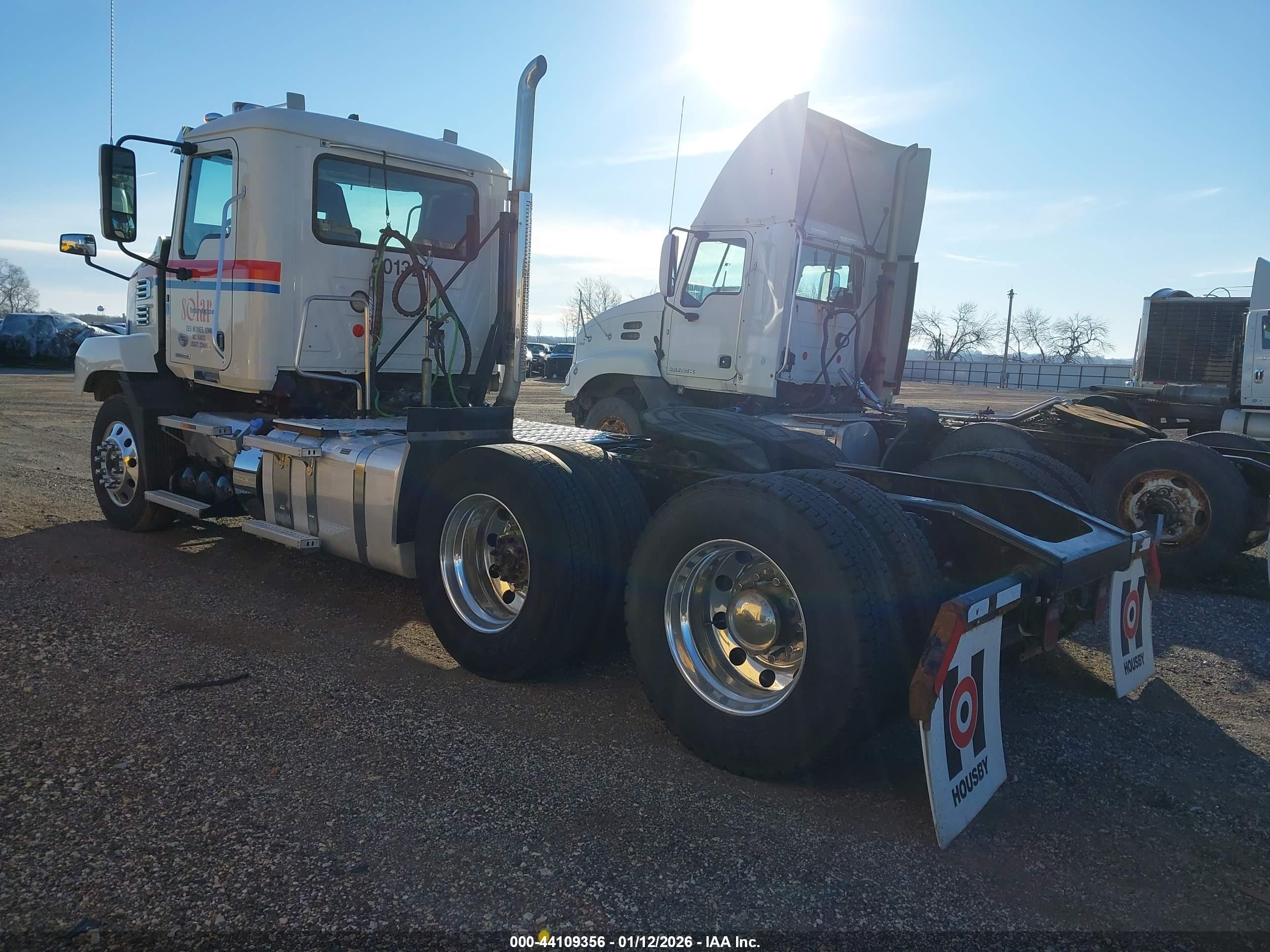 MACK ANTHEM image 3