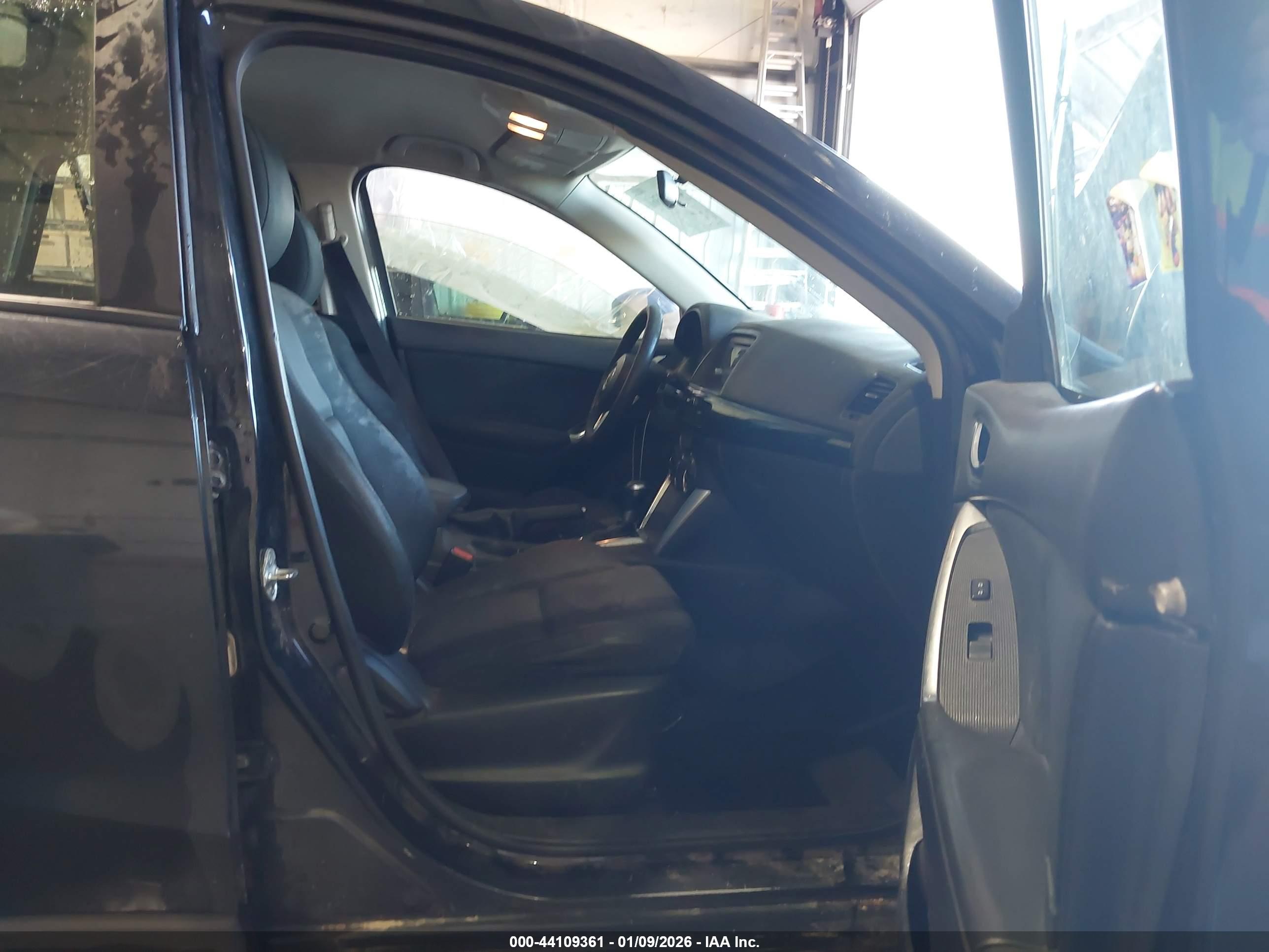 MAZDA CX-5 image 5