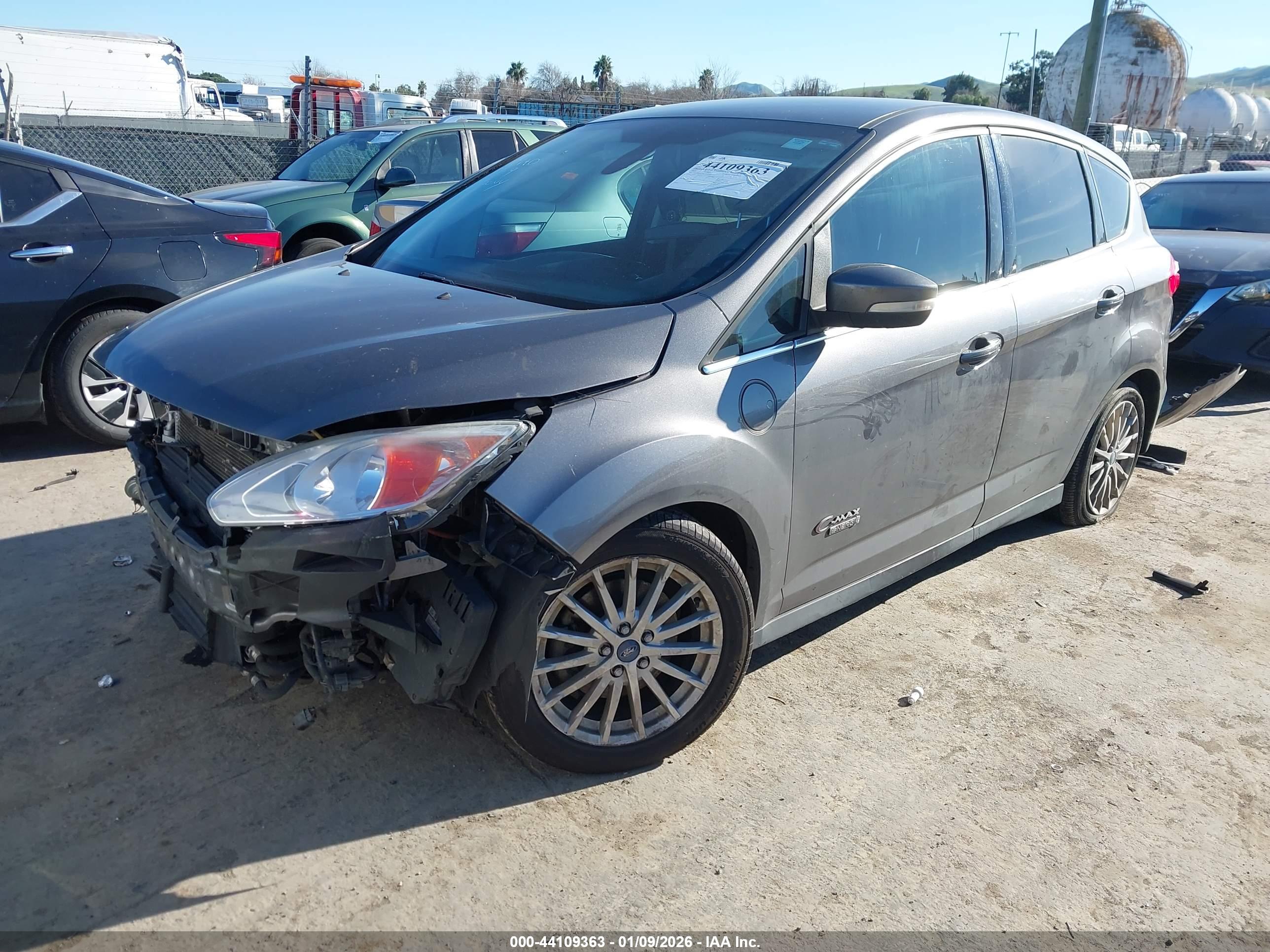 FORD C-MAX image 2