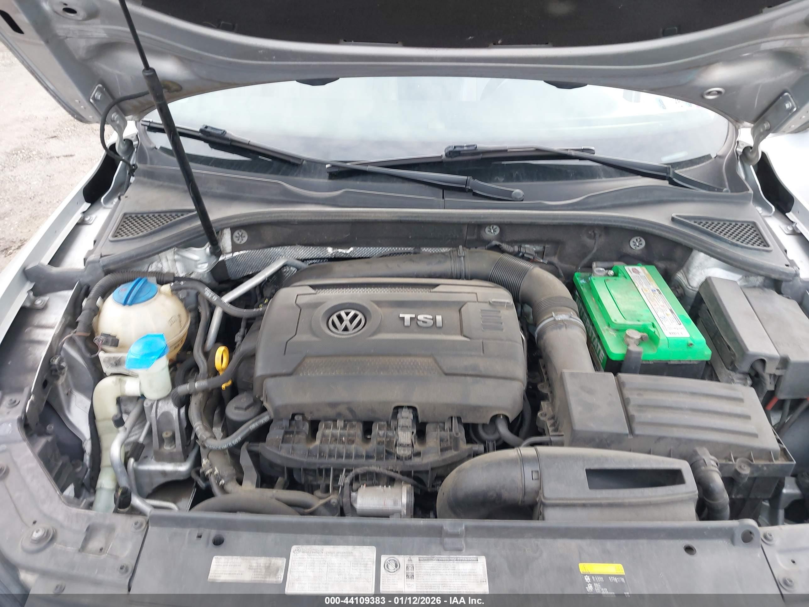 VOLKSWAGEN PASSAT image 10