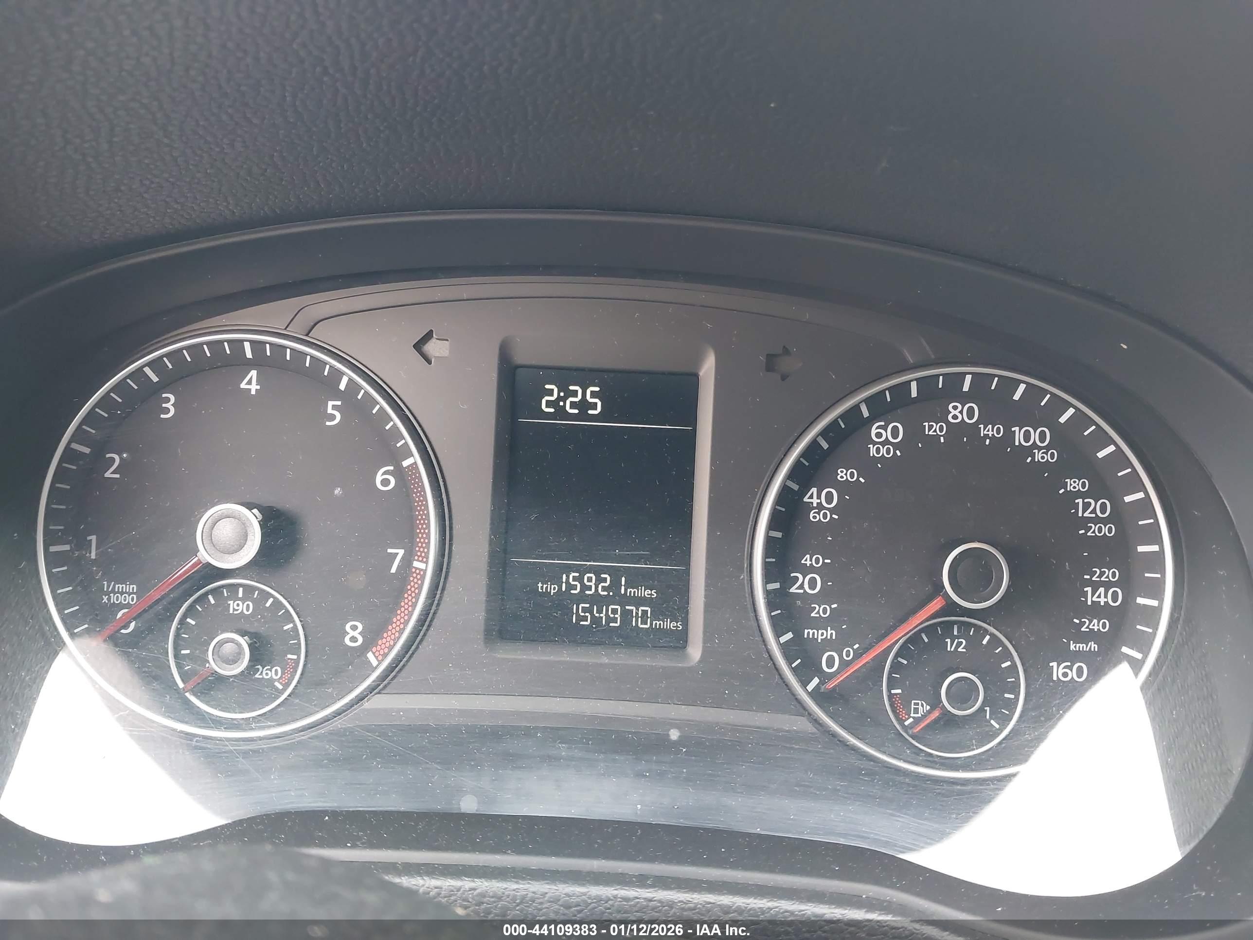 VOLKSWAGEN PASSAT image 7