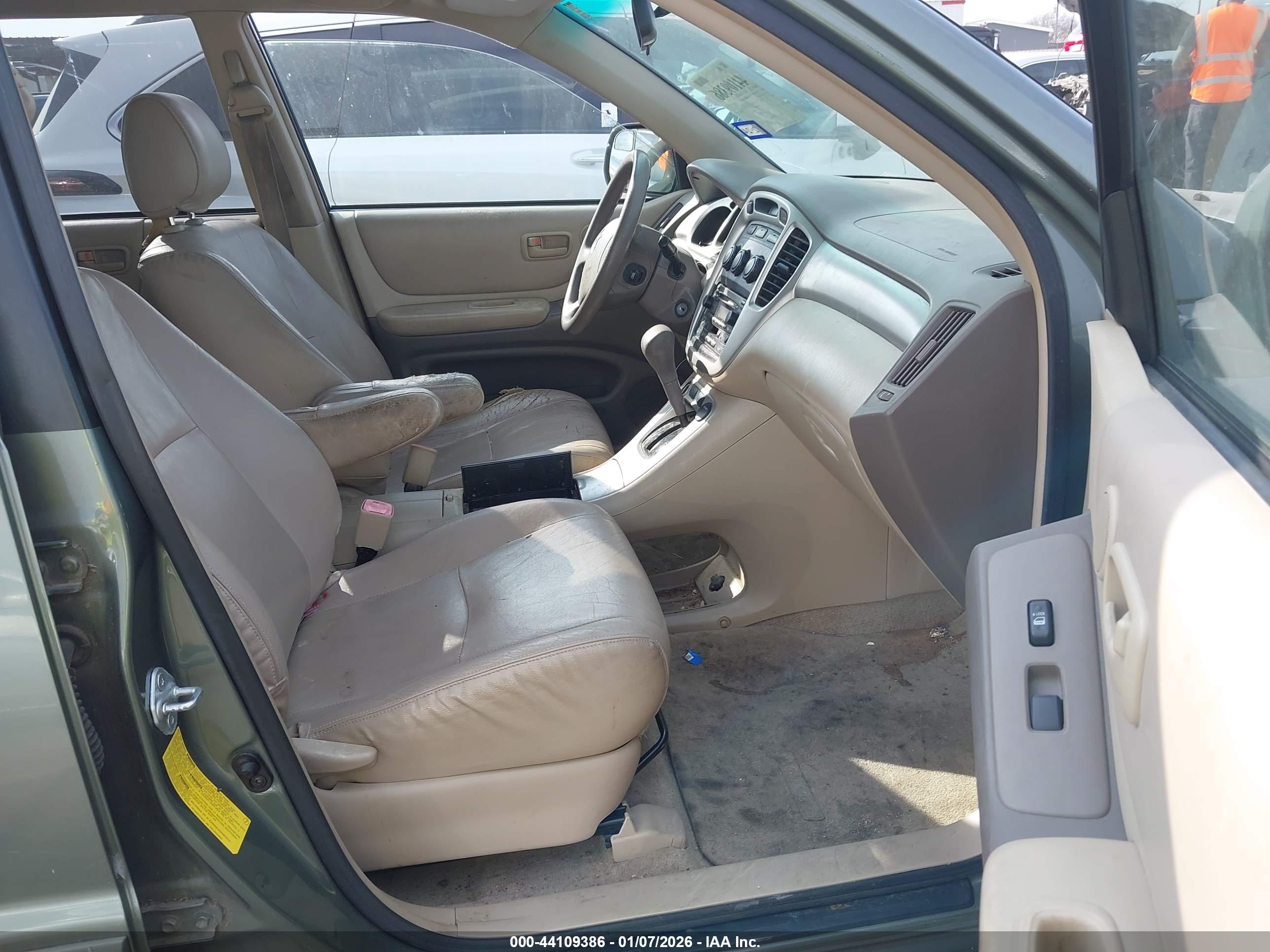 TOYOTA HIGHLANDER image 5