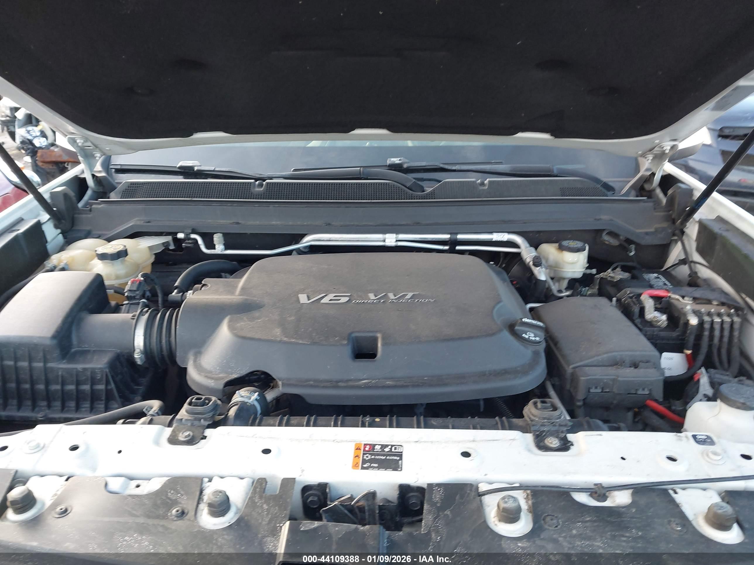 CHEVROLET COLORADO image 10