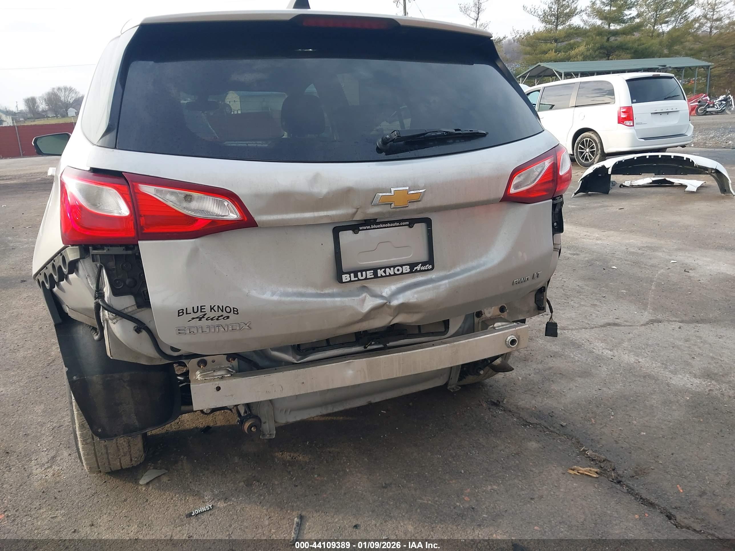 CHEVROLET EQUINOX image 6