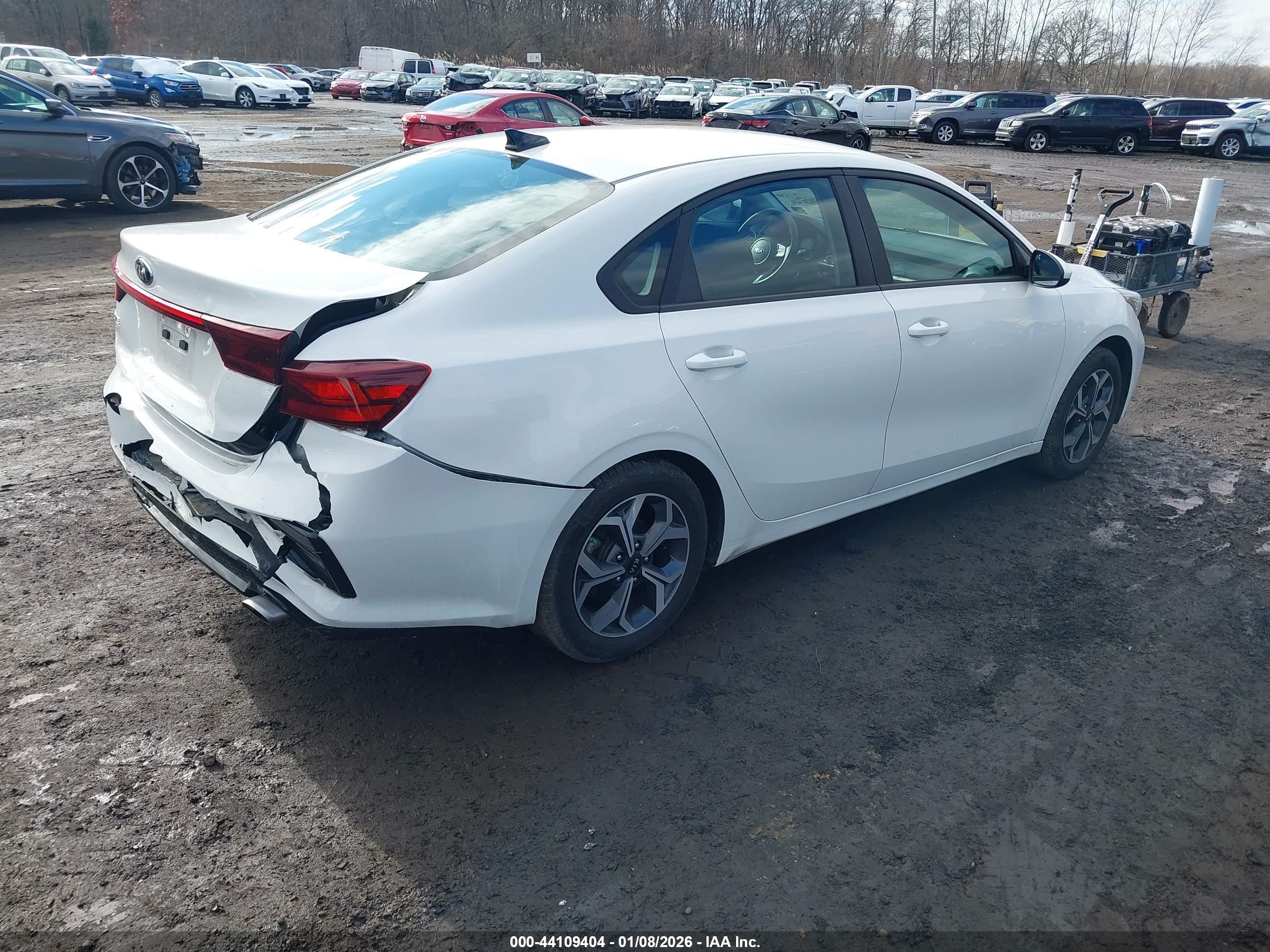 KIA FORTE image 4