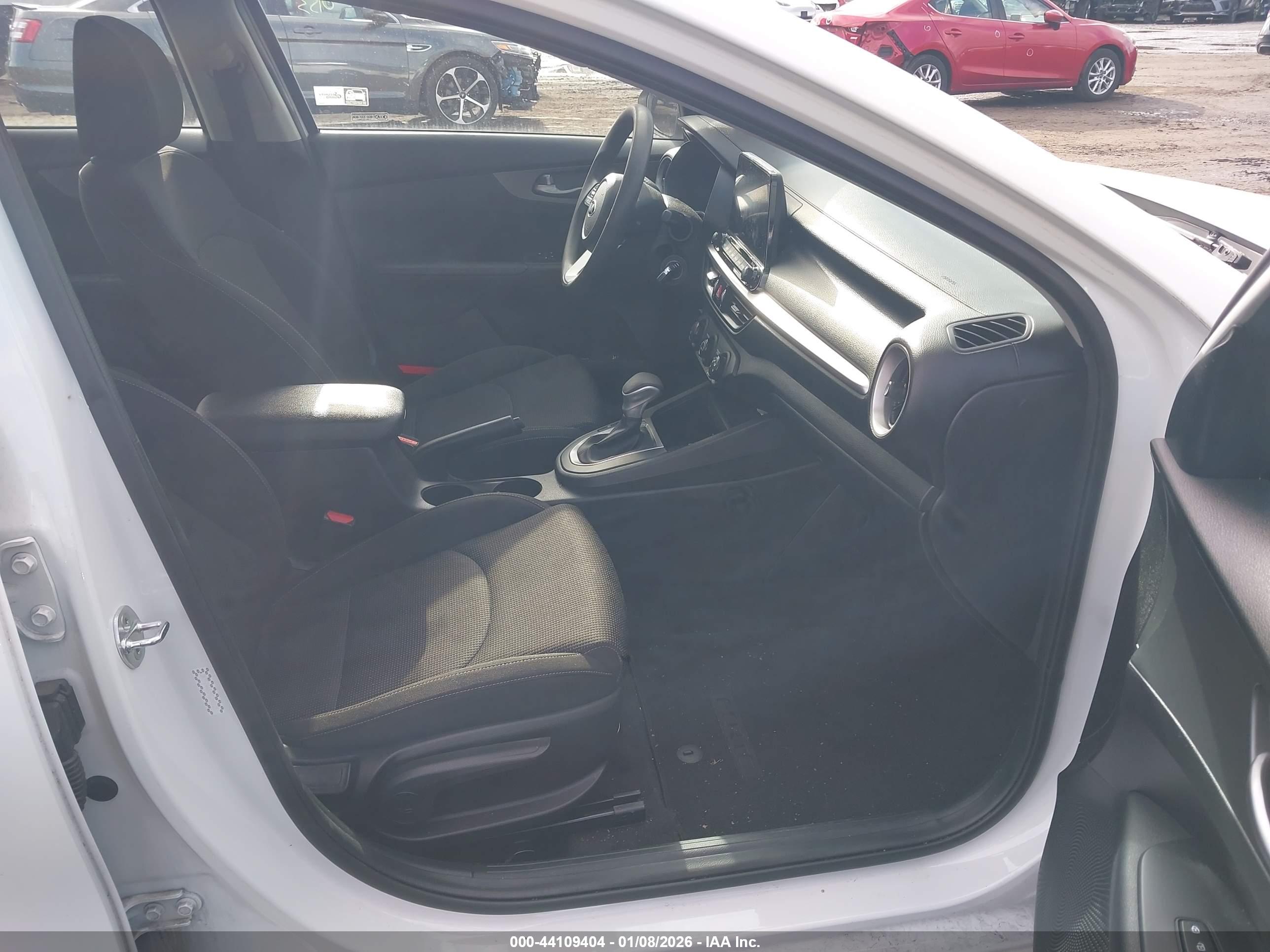 KIA FORTE image 5