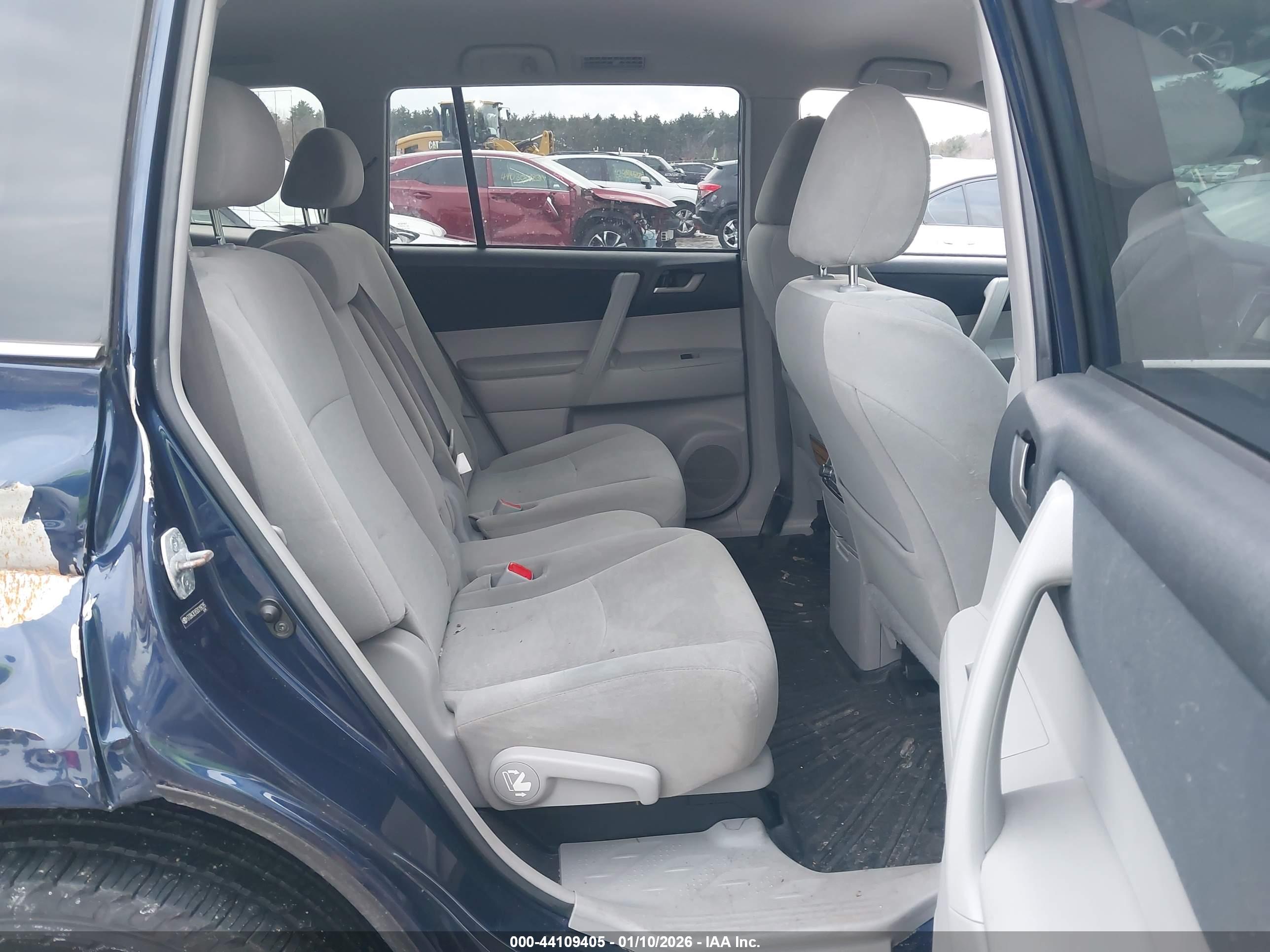 TOYOTA HIGHLANDER image 8