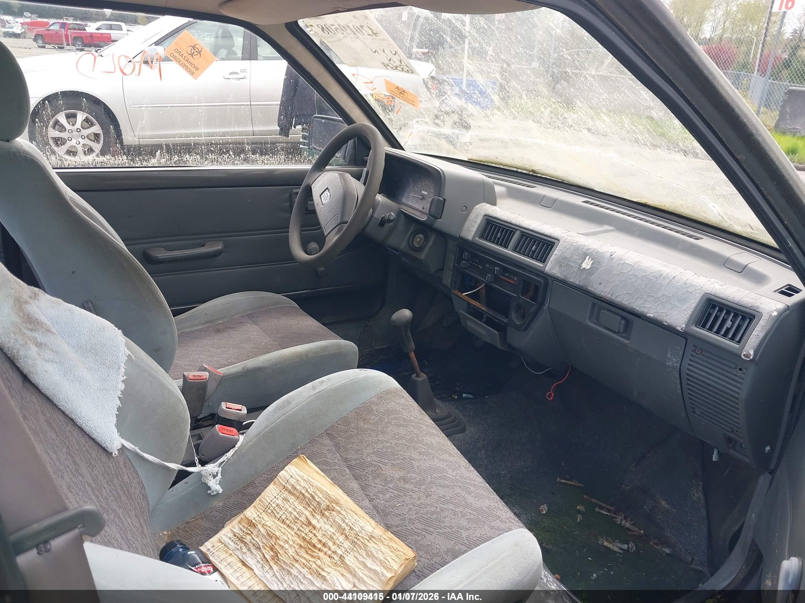 SUBARU JUSTY image 5