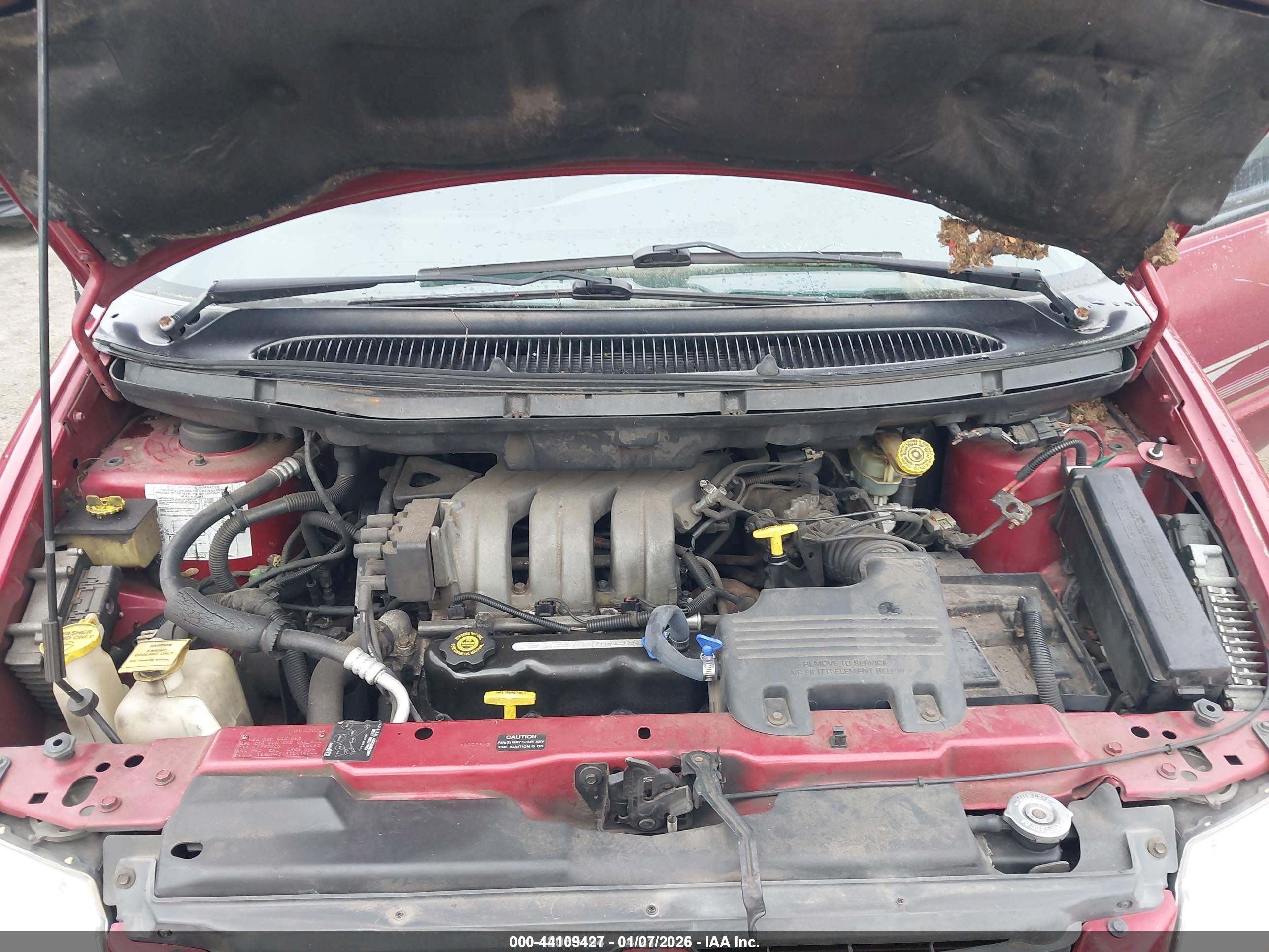 DODGE CARAVAN image 10