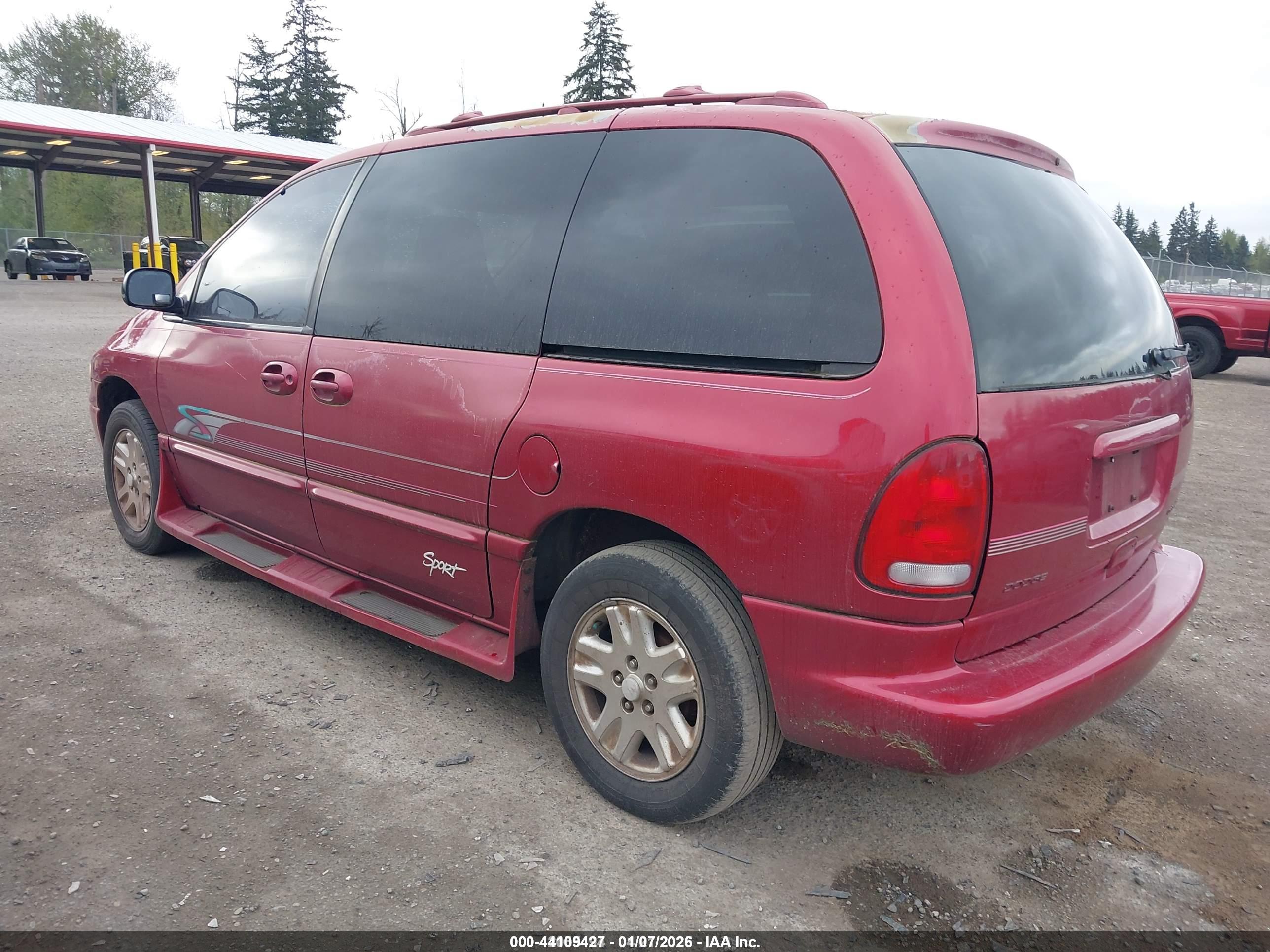 DODGE CARAVAN image 3