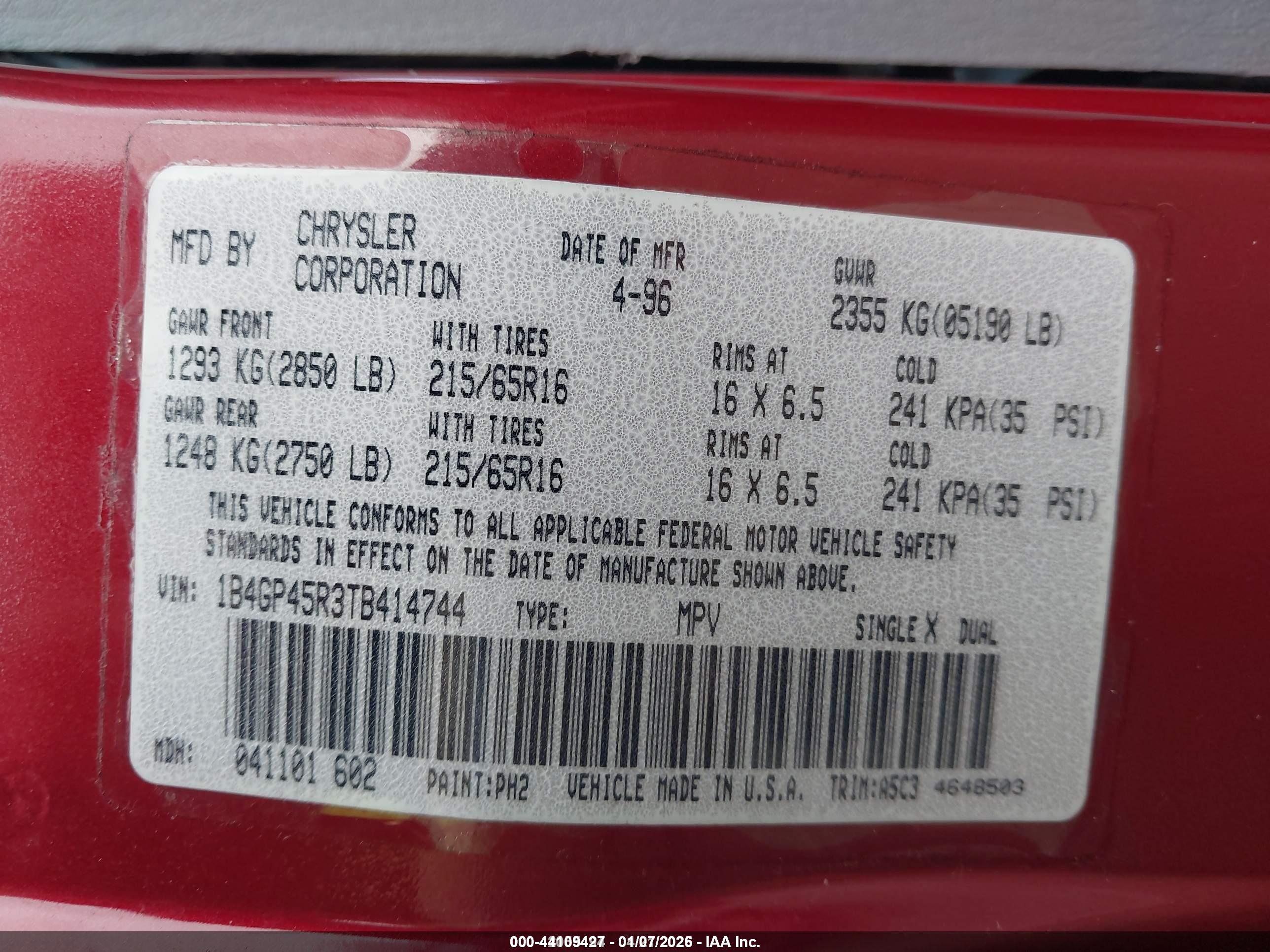 DODGE CARAVAN image 9