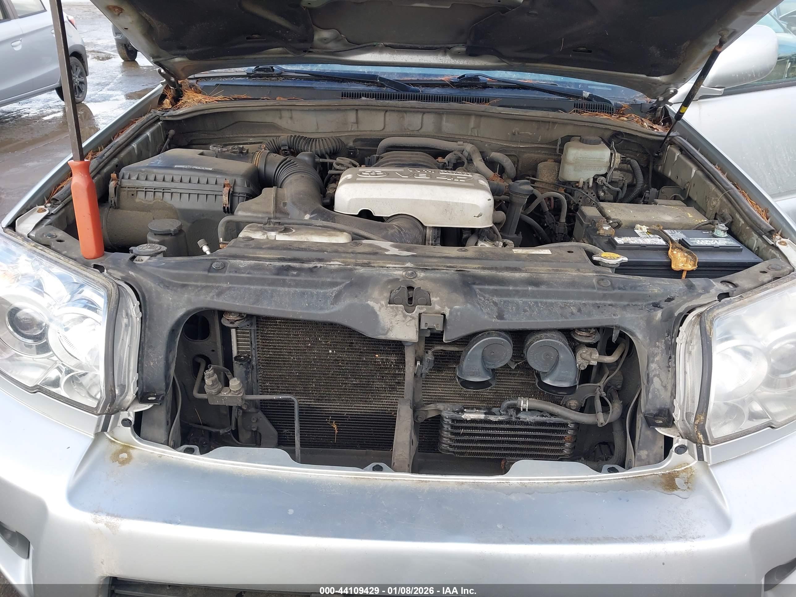 TOYOTA 4RUNNER image 10